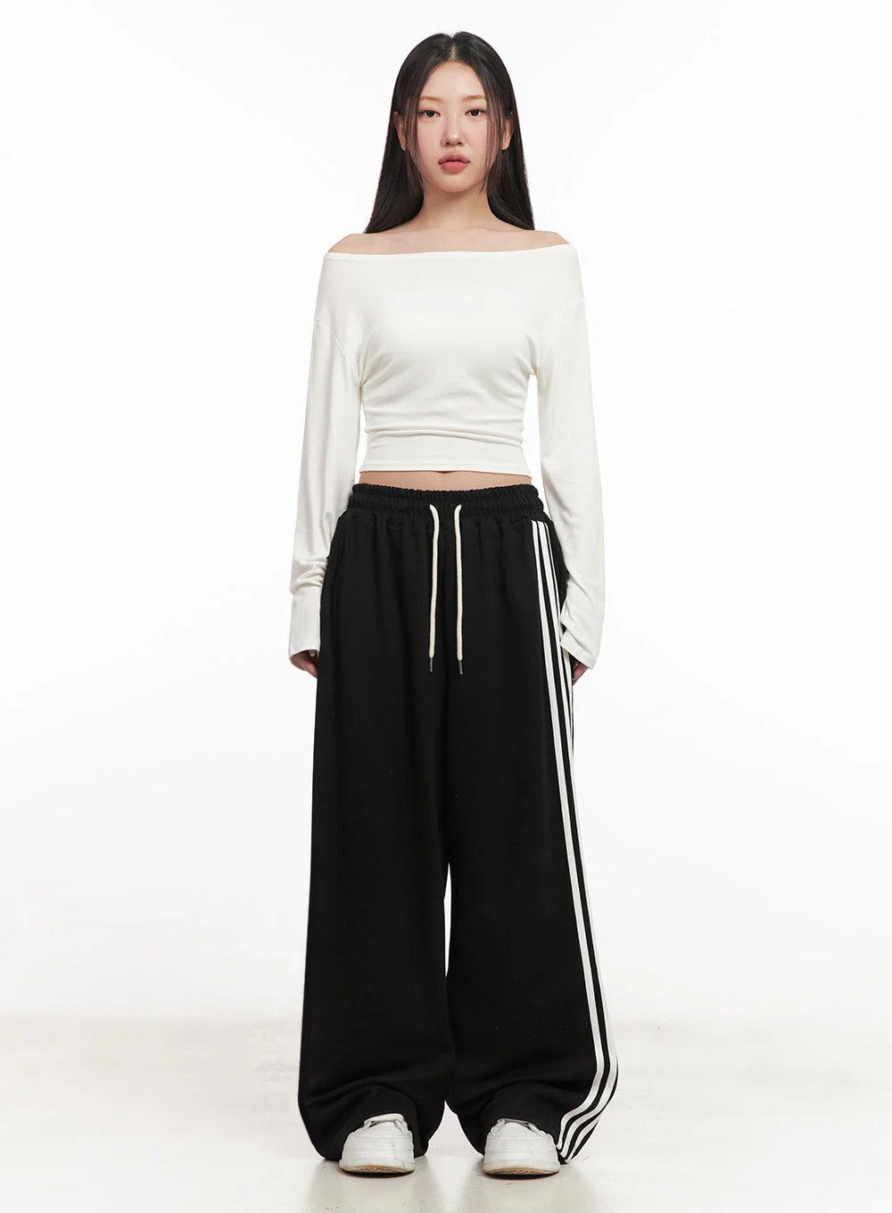 String Buttoned Trackpants IM524 - Image 3
