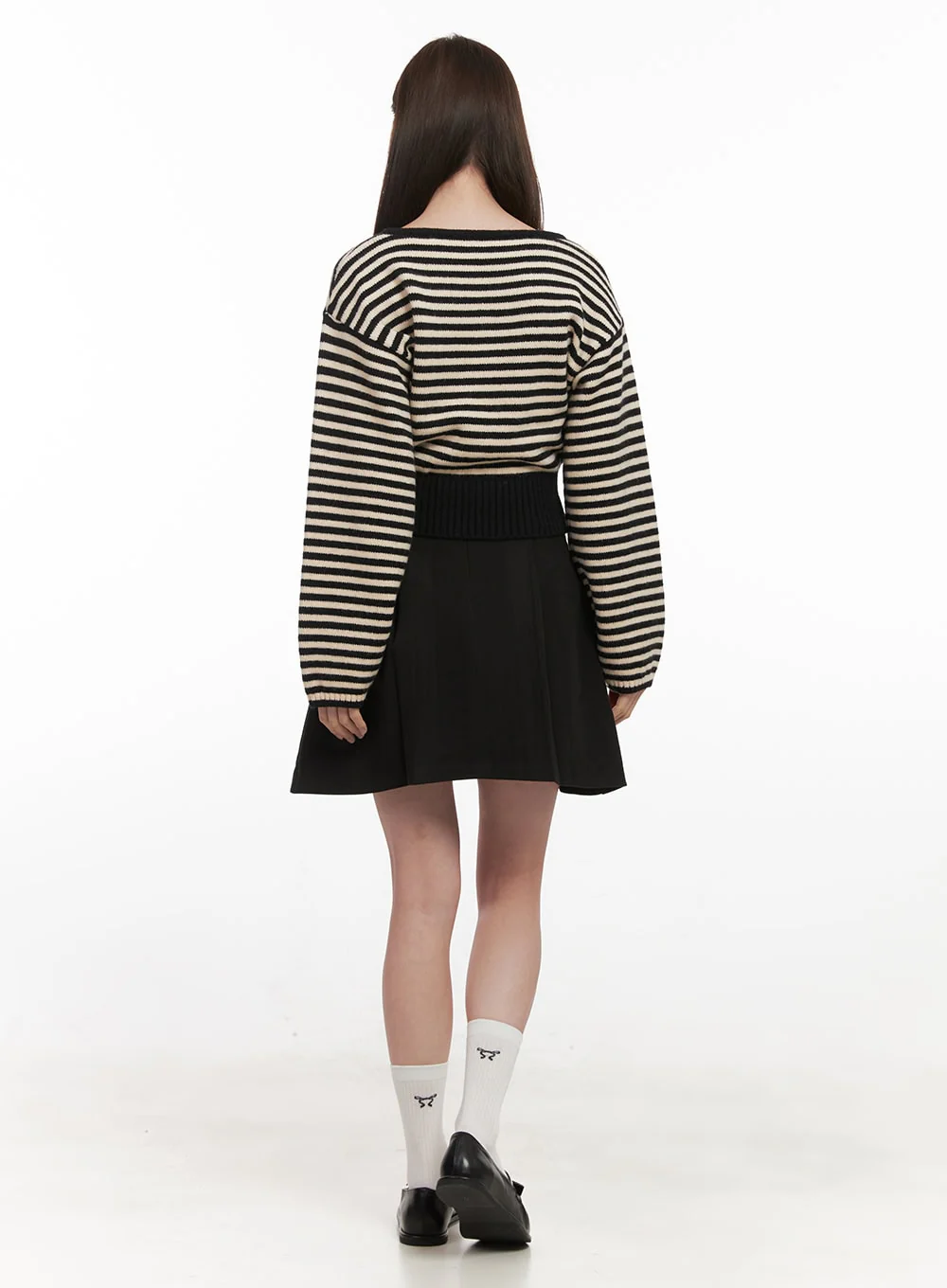 Stripe Oversized V-Neck Sweater IF505 - Image 13