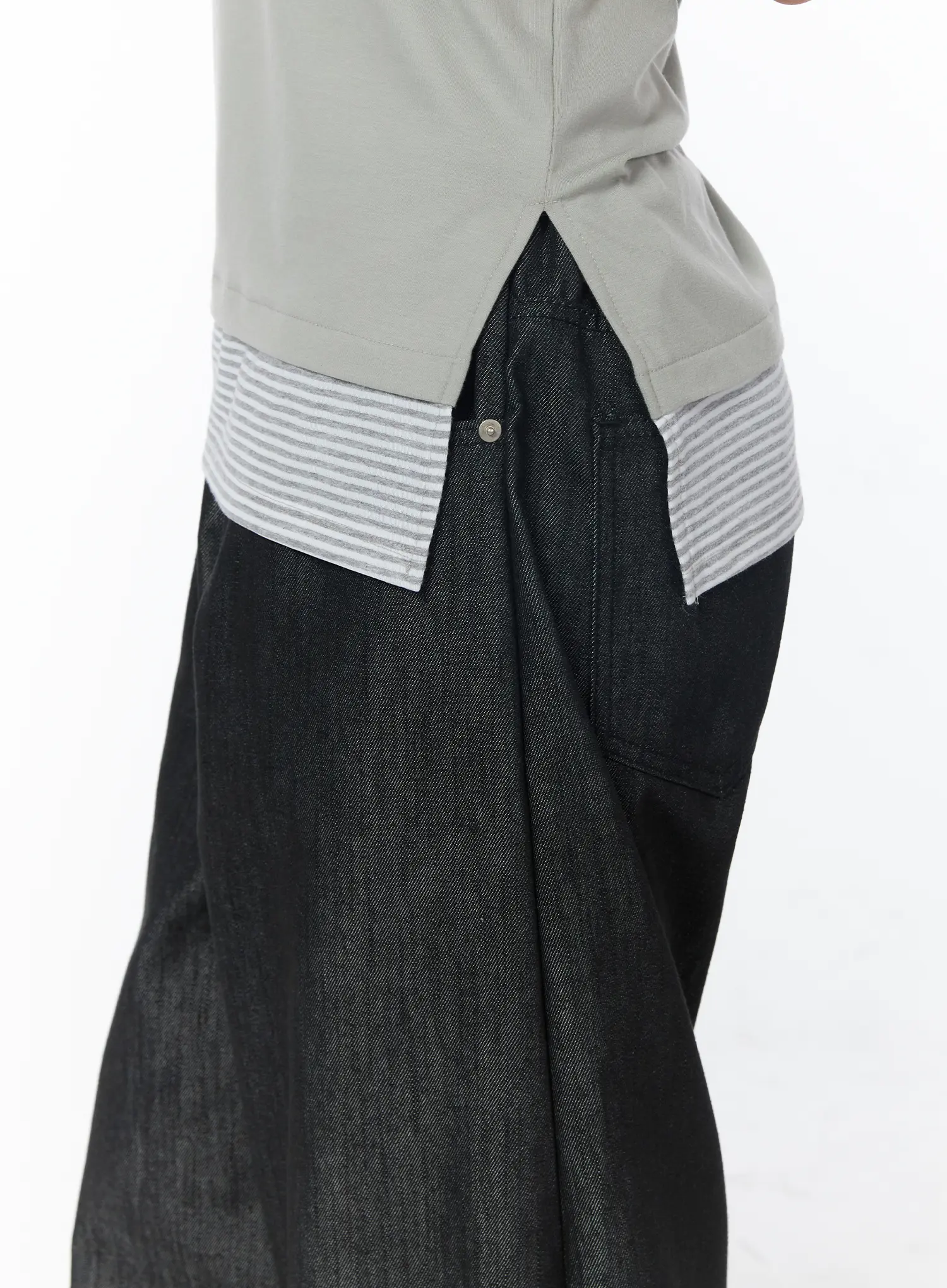 Striped Halter Off-Shoulder Tee CY508 - Image 9