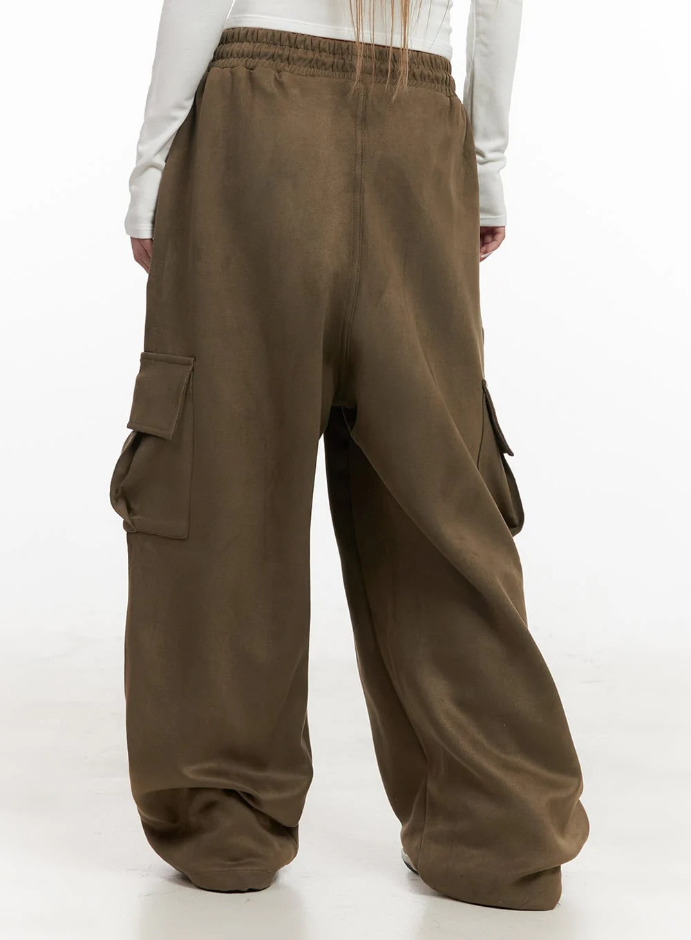 Suede Wide-Fit Cargo Sweatpants CJ507 - Image 8