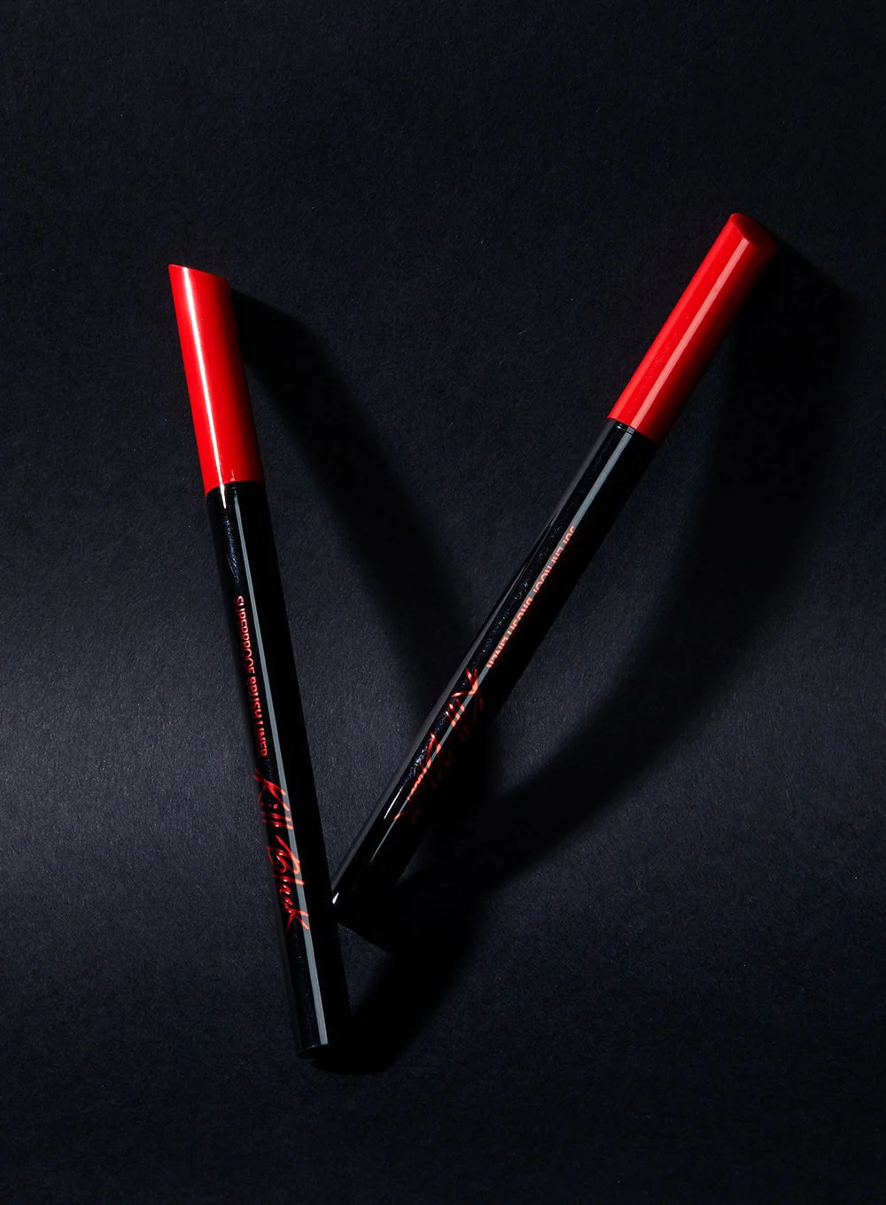Superproof Brush Liner (0.55ml) - Image 3