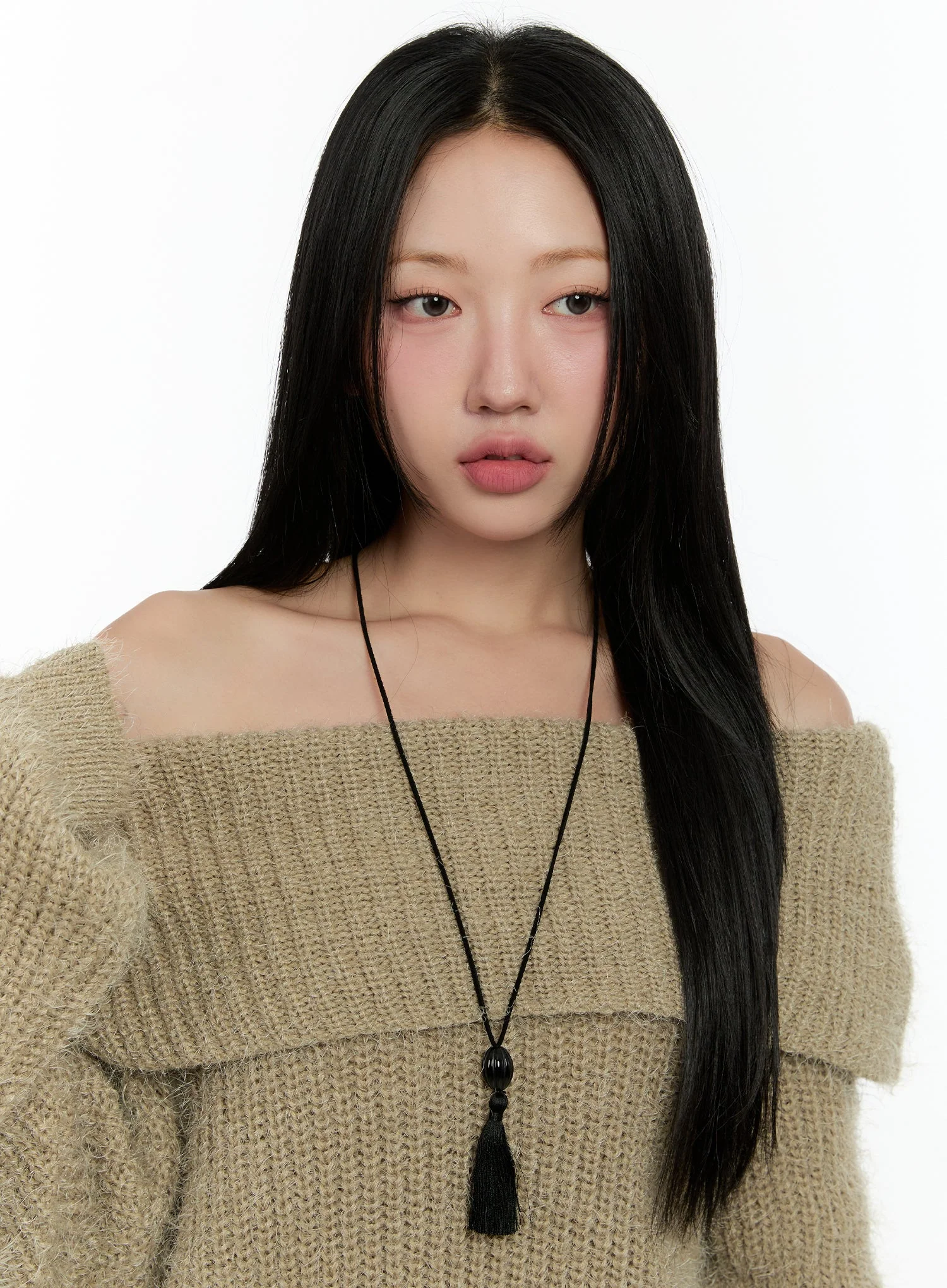 Tassel Pendant Necklace CN506 - Image 3