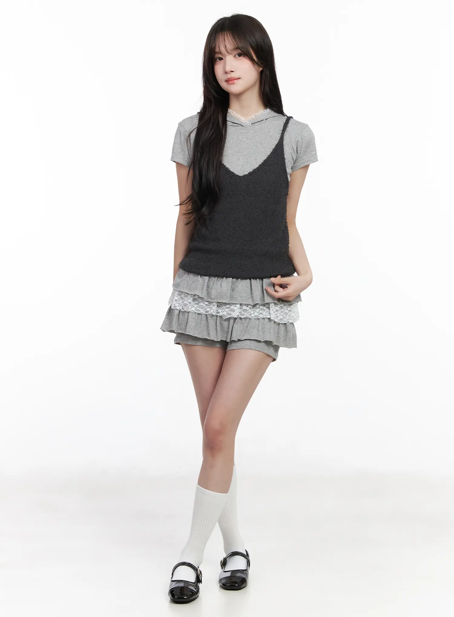 Textured V-Neck Layering Cami Top CM531 - Image 3