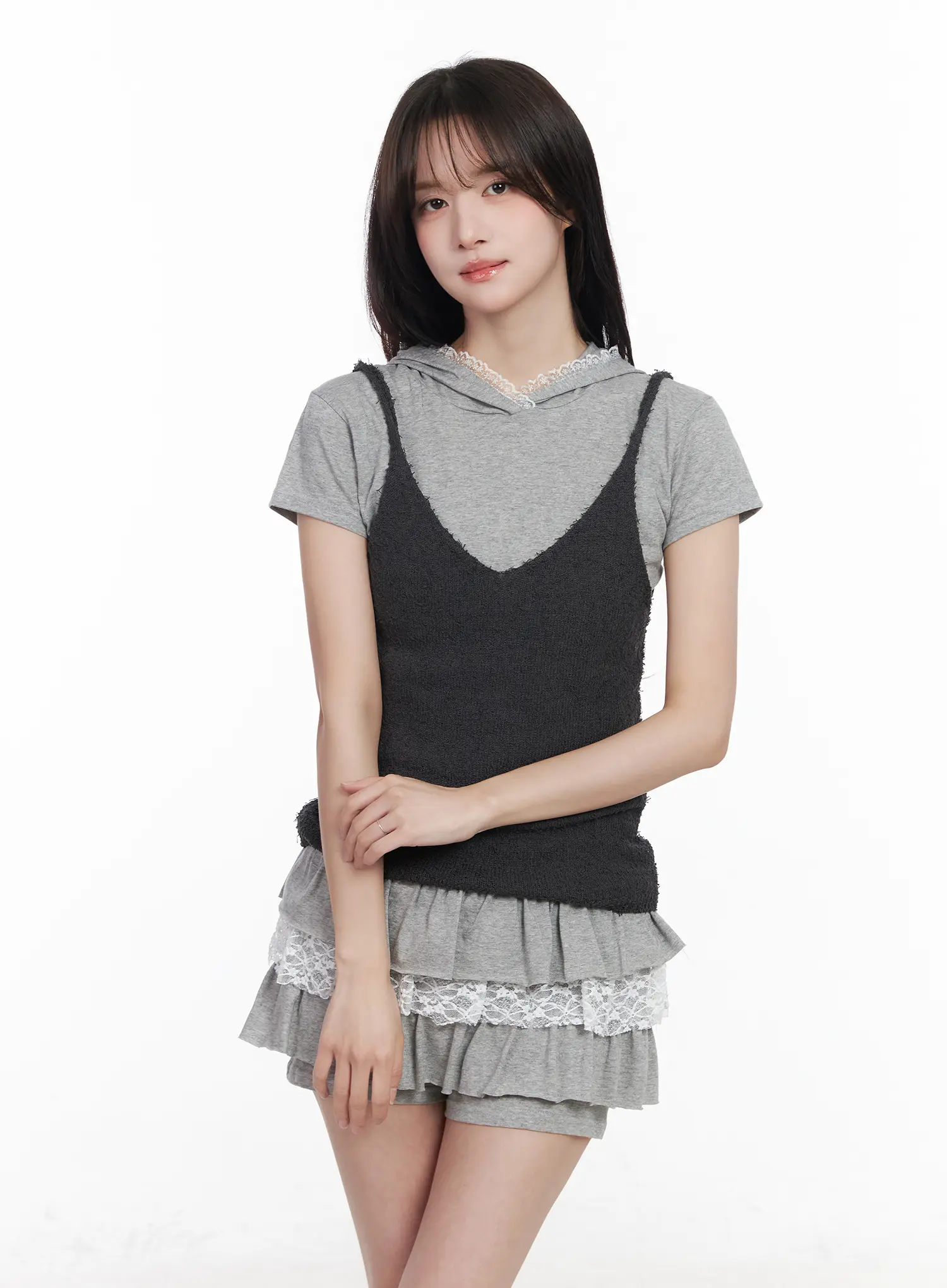 Textured V-Neck Layering Cami Top CM531 - Image 9