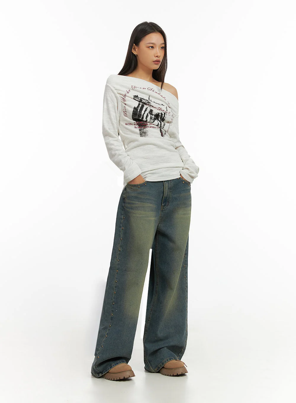 Trendy Off Shoulder Graphic Print Top IO409 - Image 11