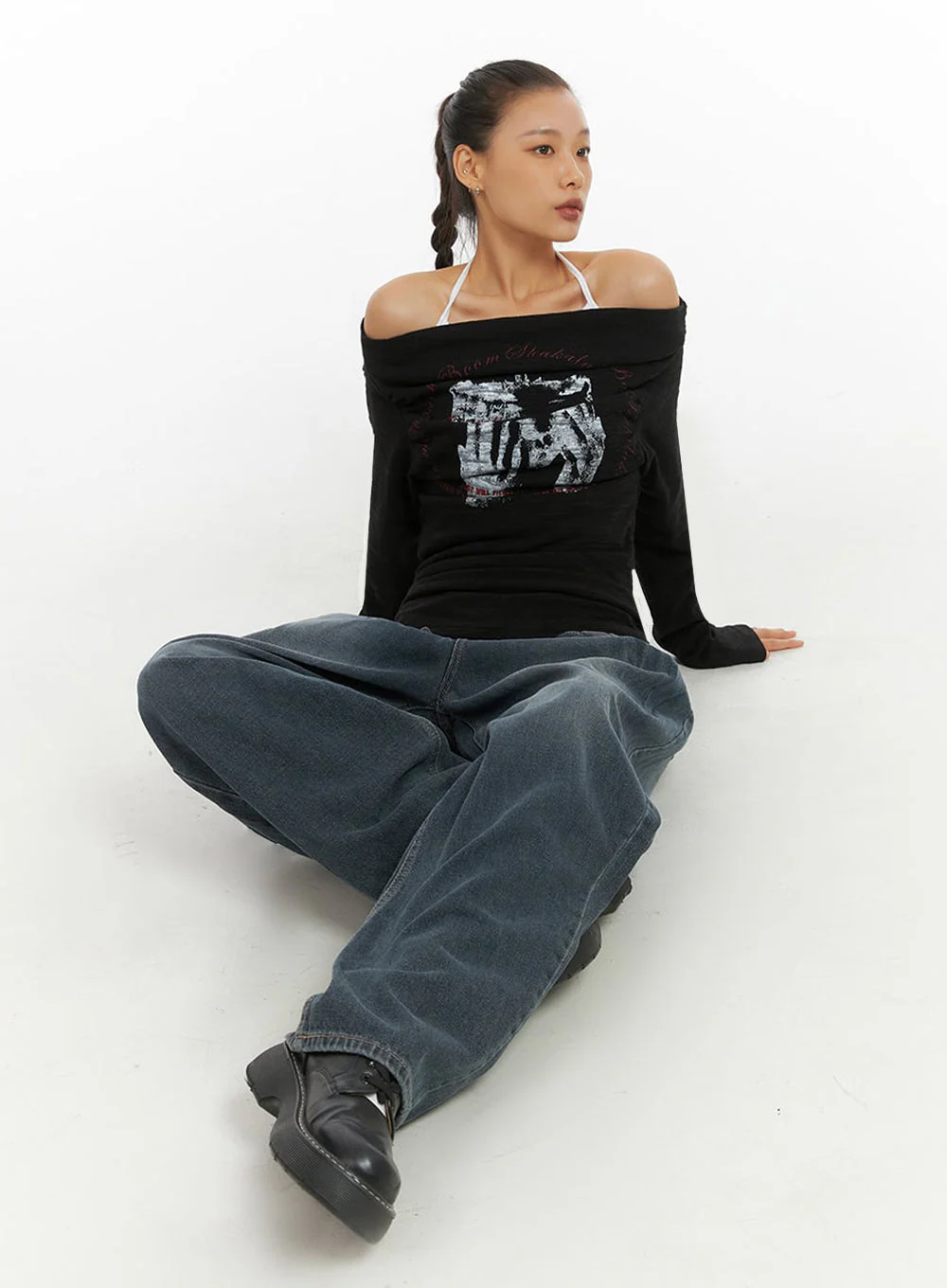 Trendy Off Shoulder Graphic Print Top IO409 - Image 4
