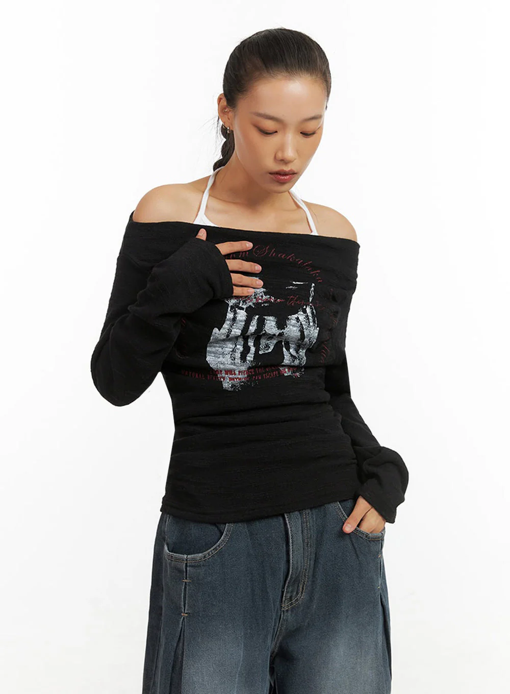 Trendy Off Shoulder Graphic Print Top IO409 - Image 5