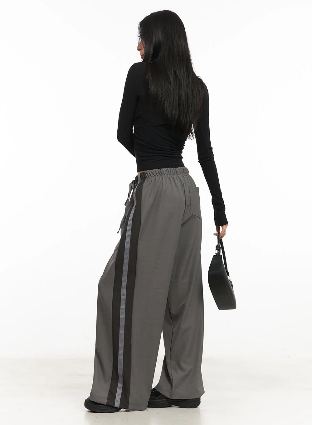 Twist Ribbon Long-Sleeve Crop Top CM503 - Image 3