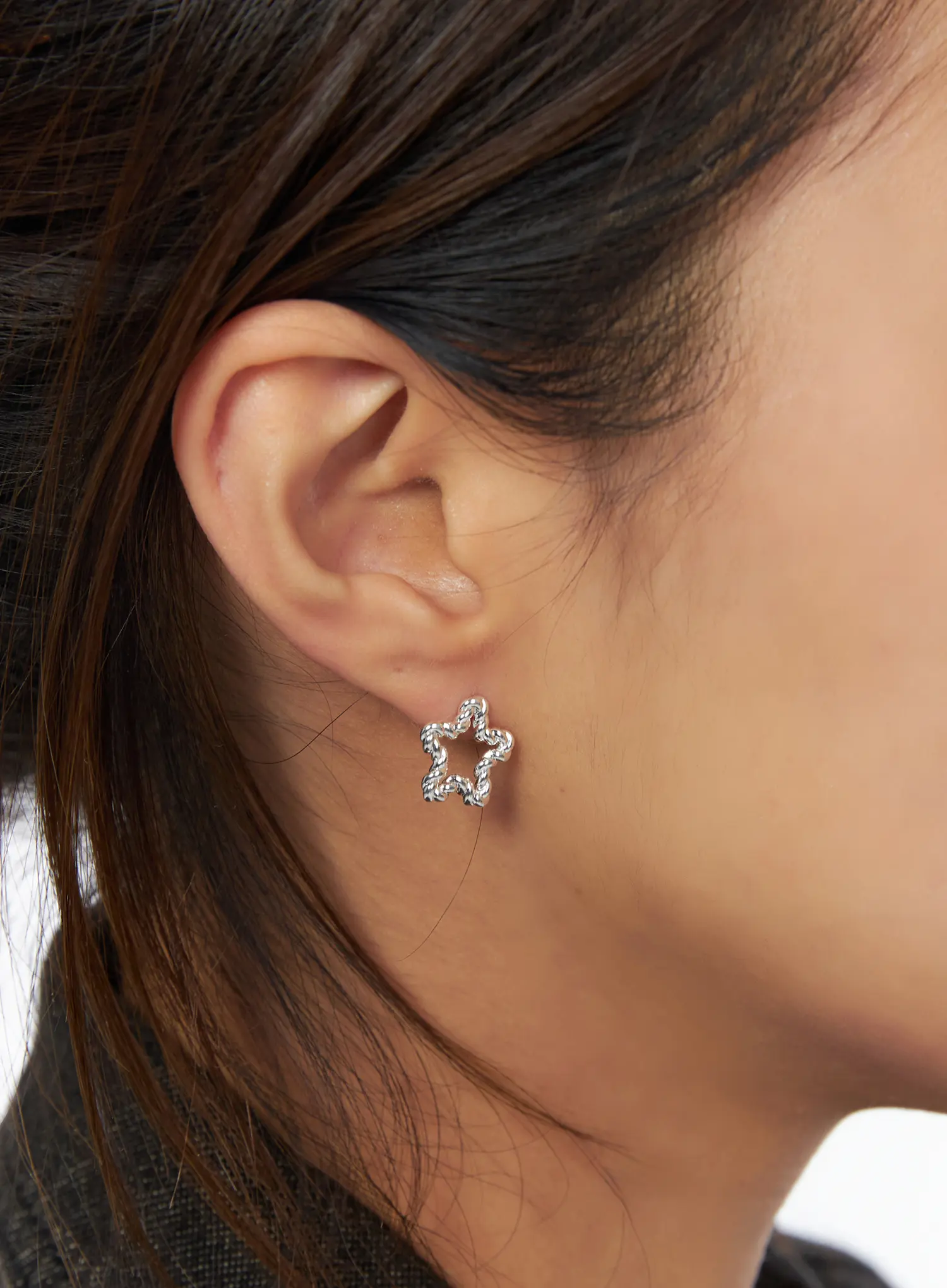Twisted Star Earrings CA517 - Image 3