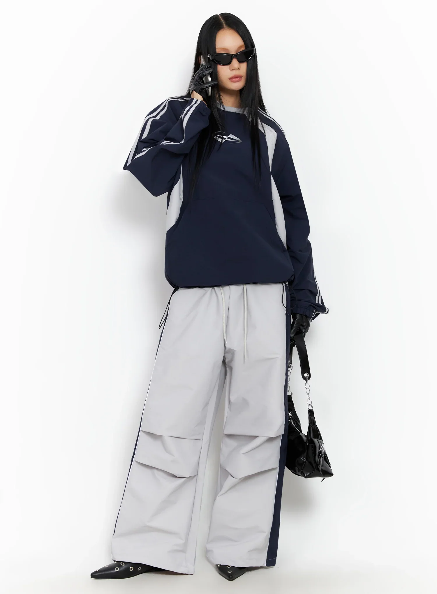 Two-Tone Raglan Sweatshirt IO516 - Image 11