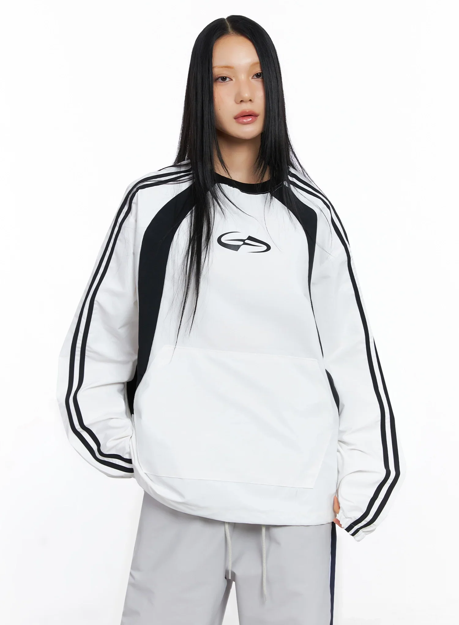 Two-Tone Raglan Sweatshirt IO516 - Image 13