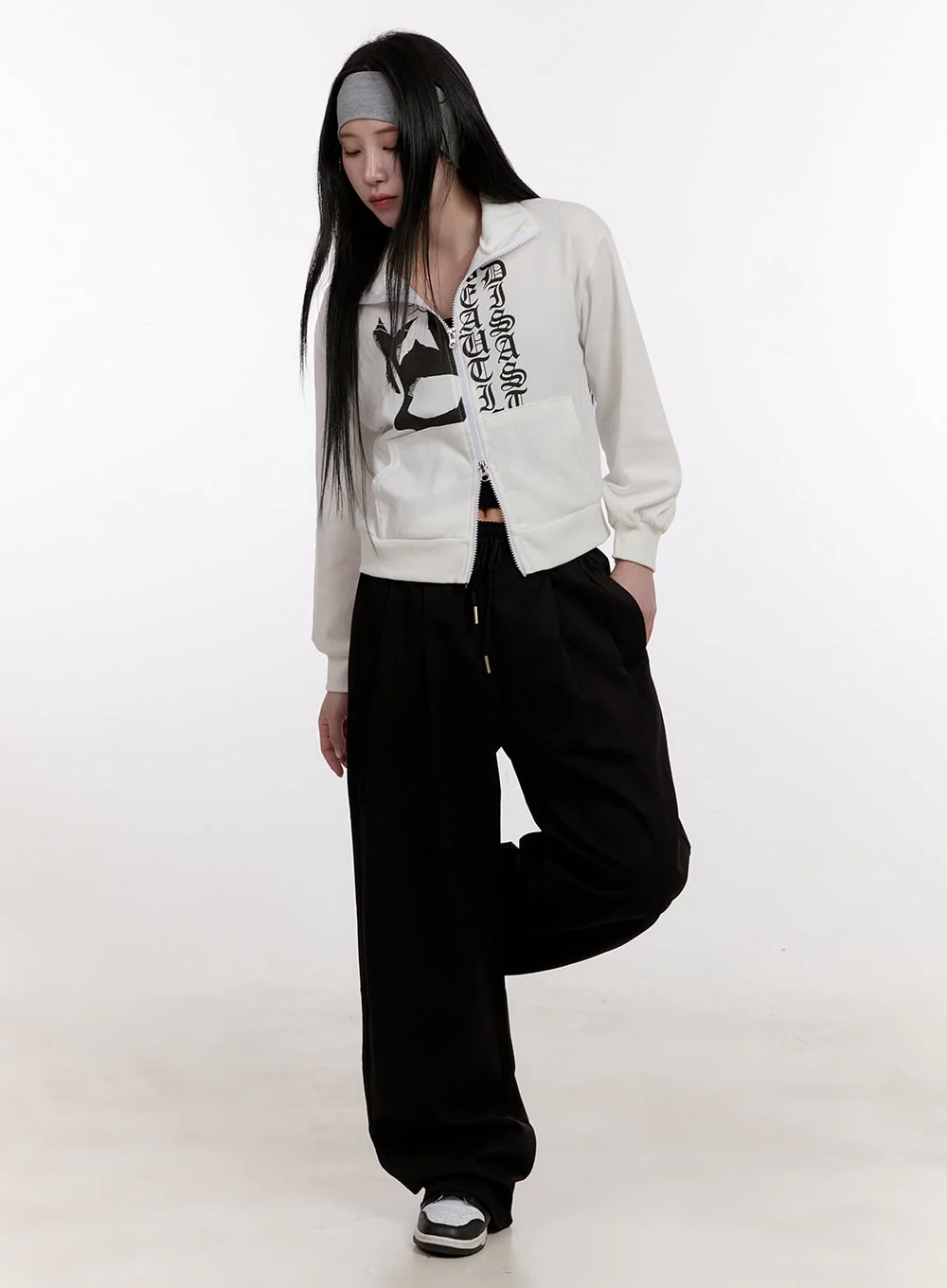 Two-Way Graphic Zip-Up Sweatshirt CJ531 - Image 2