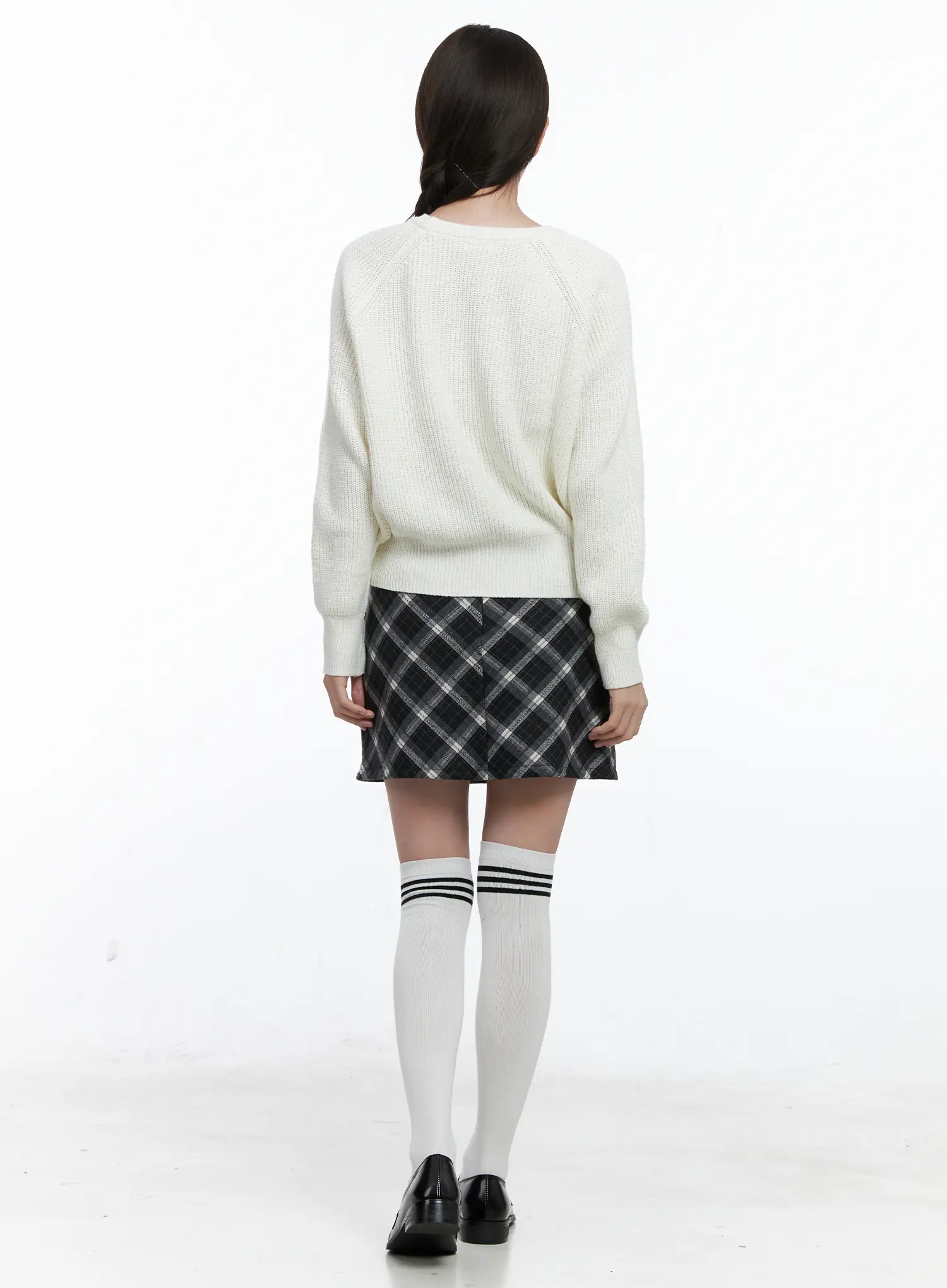 V-Neck Button Knit Cardigan CO506 - Image 5
