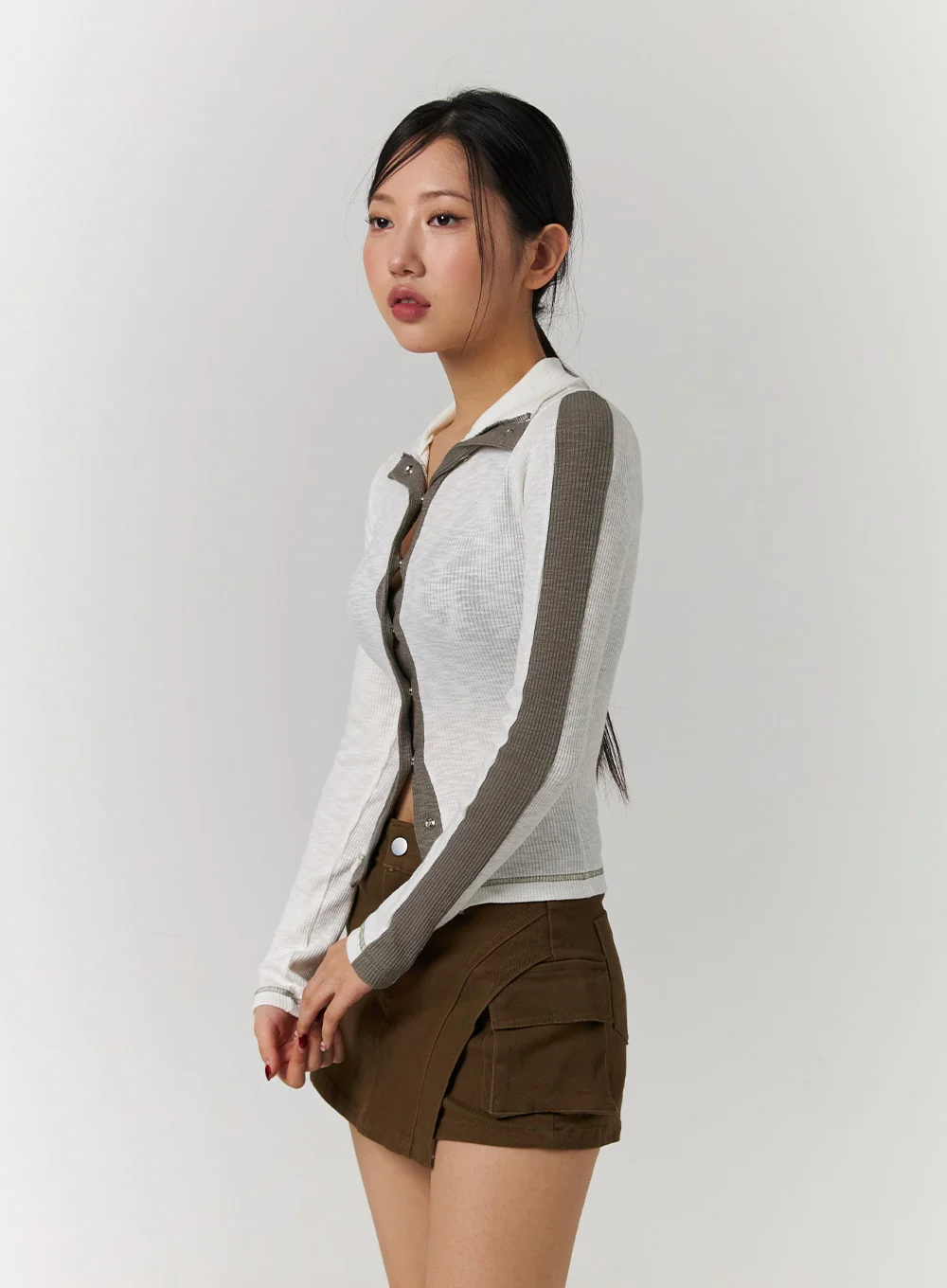 V-Neck Button-Up Cardigan CD329 - Image 5