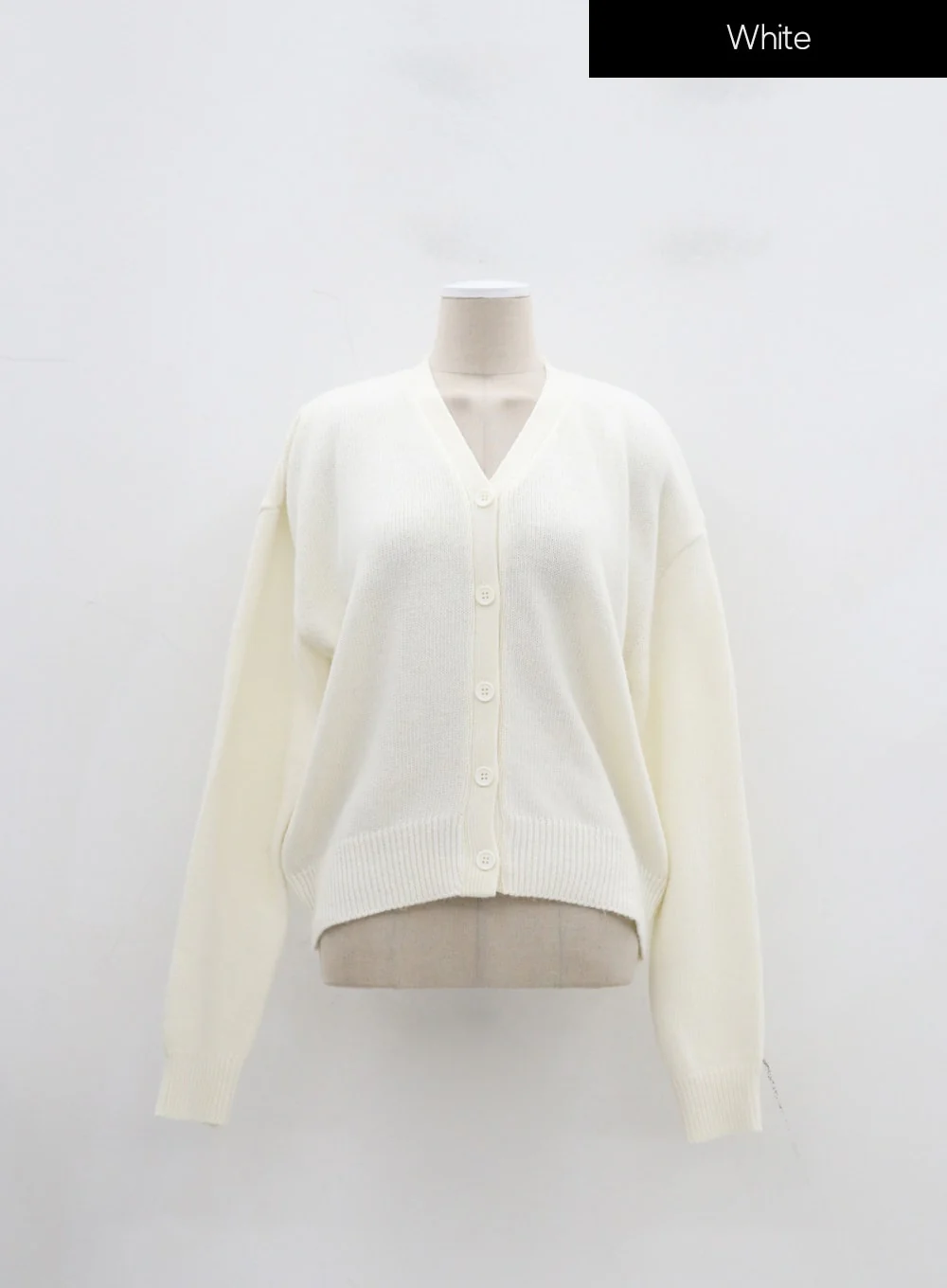 V-Neck Knit Cardigan IJ330 - Image 14
