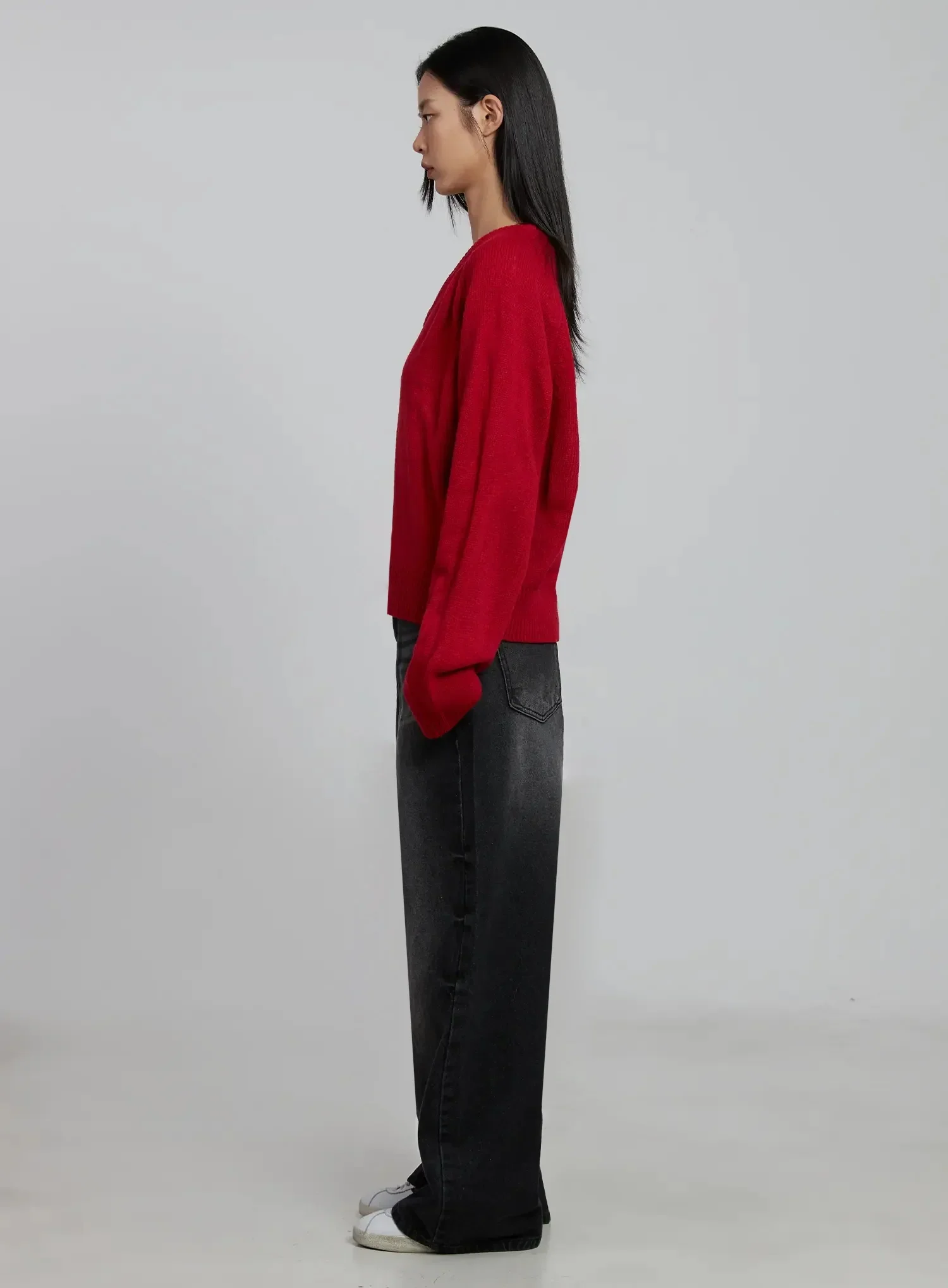 V-Neck Oversized Knit Sweater IM520 - Image 10
