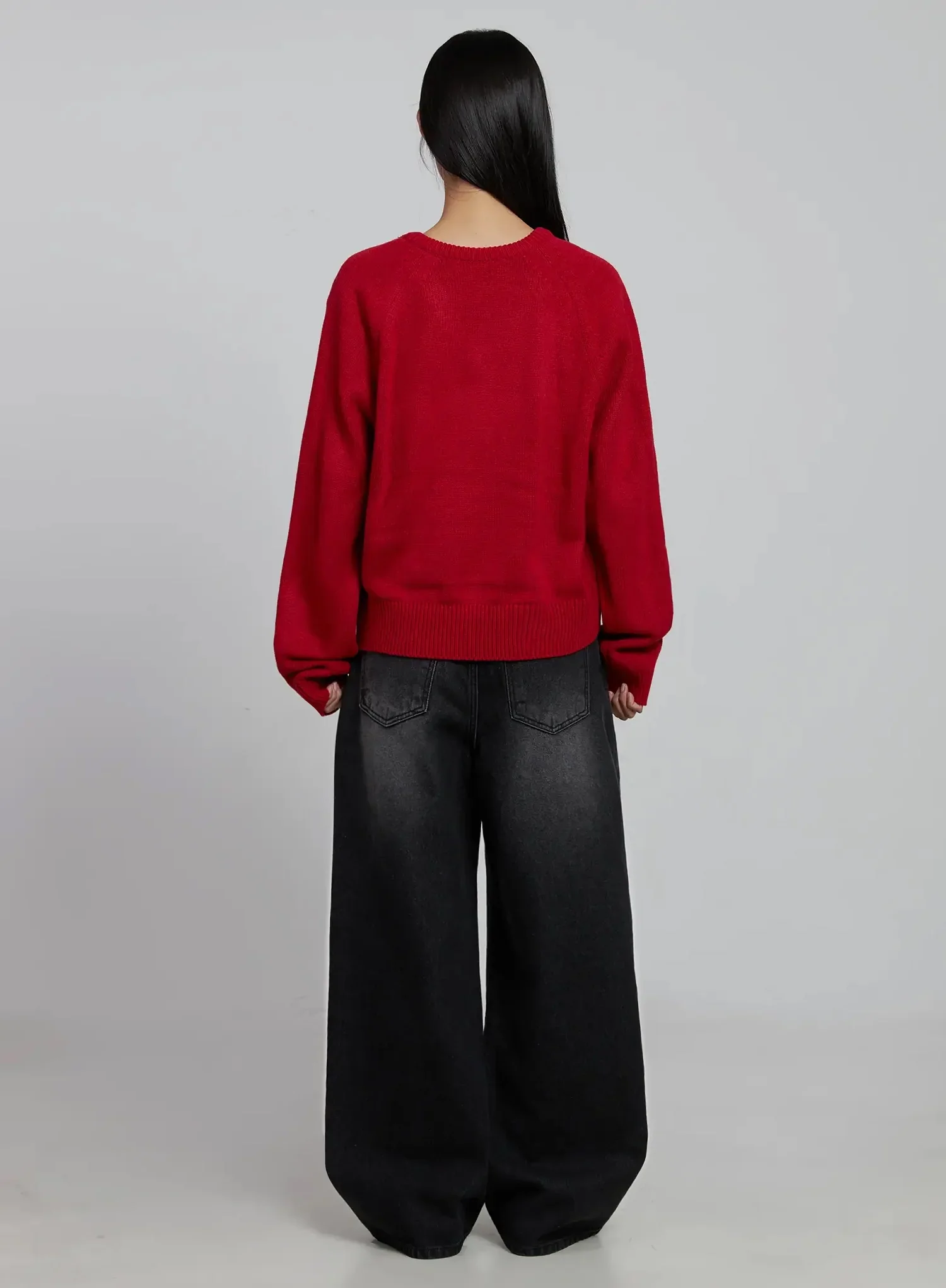 V-Neck Oversized Knit Sweater IM520 - Image 11