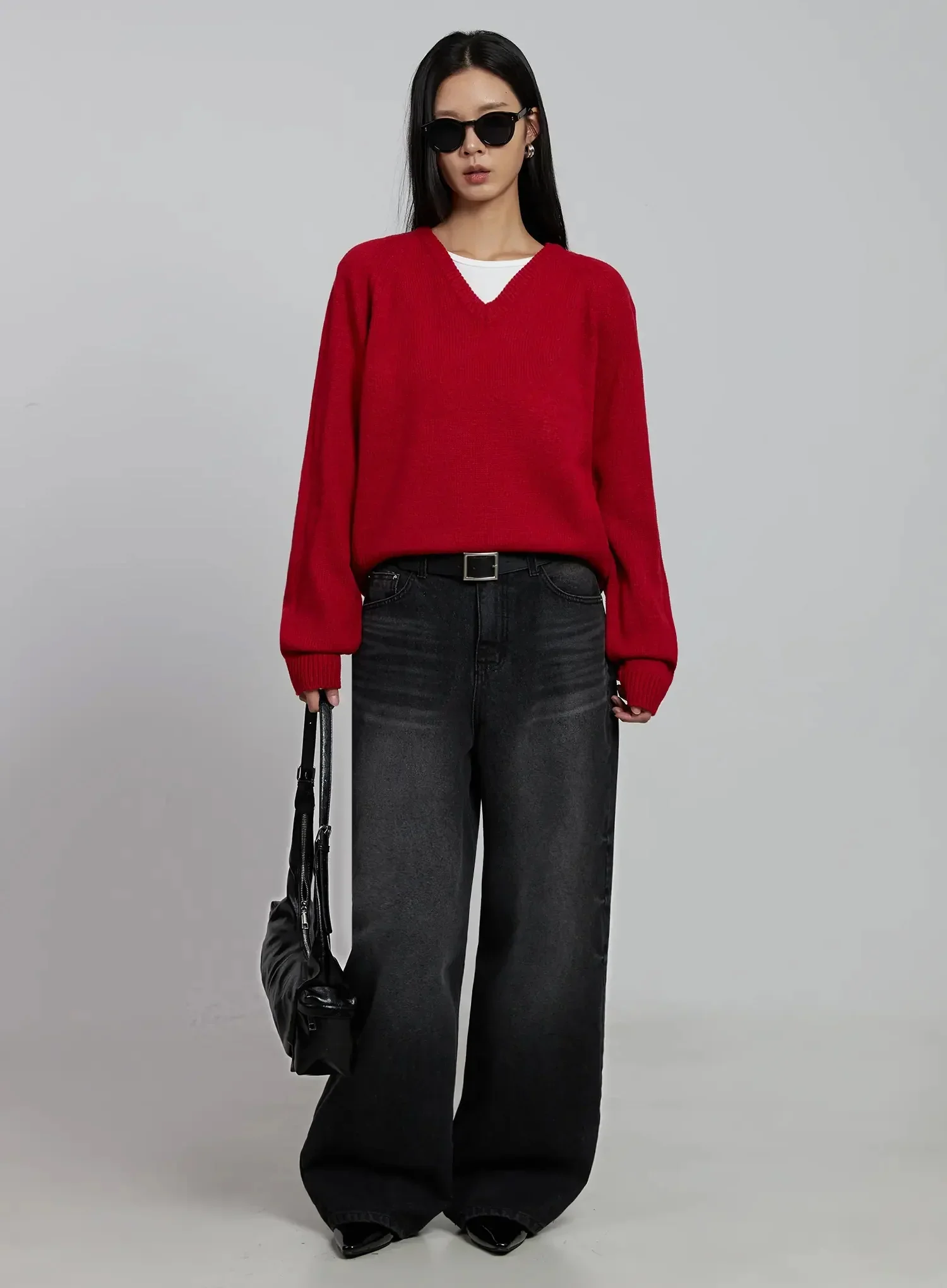 V-Neck Oversized Knit Sweater IM520 - Image 12