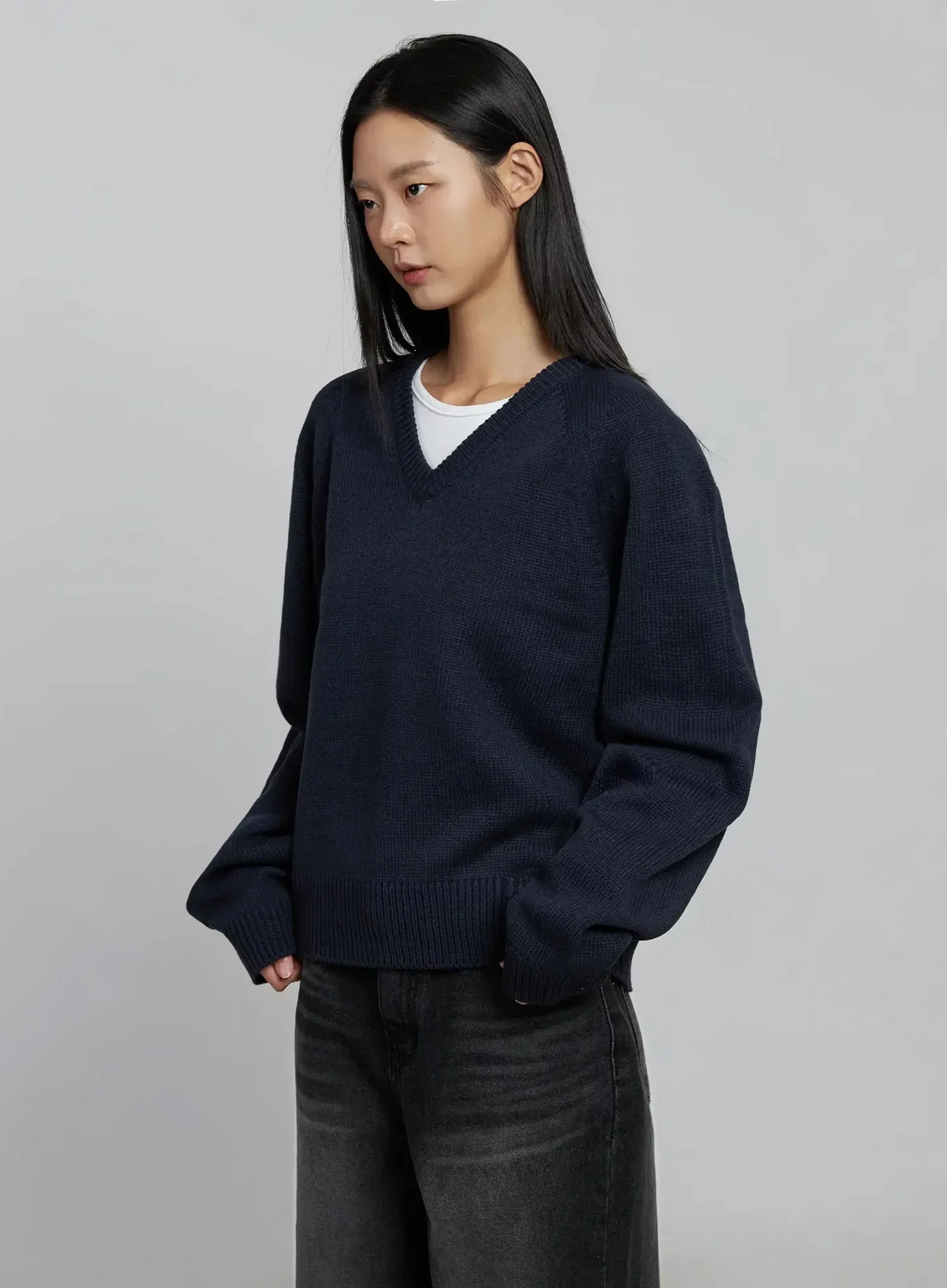 V-Neck Oversized Knit Sweater IM520 - Image 2