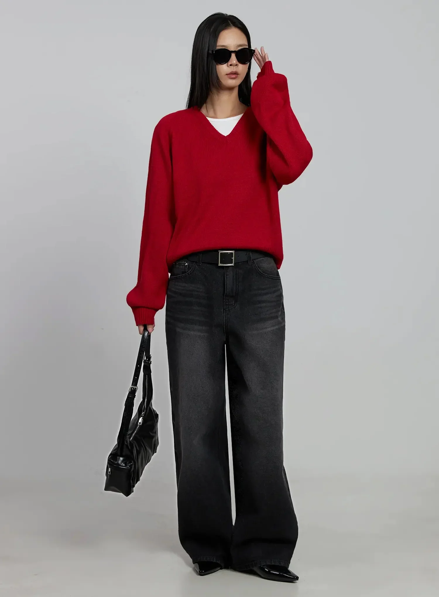 V-Neck Oversized Knit Sweater IM520 - Image 3