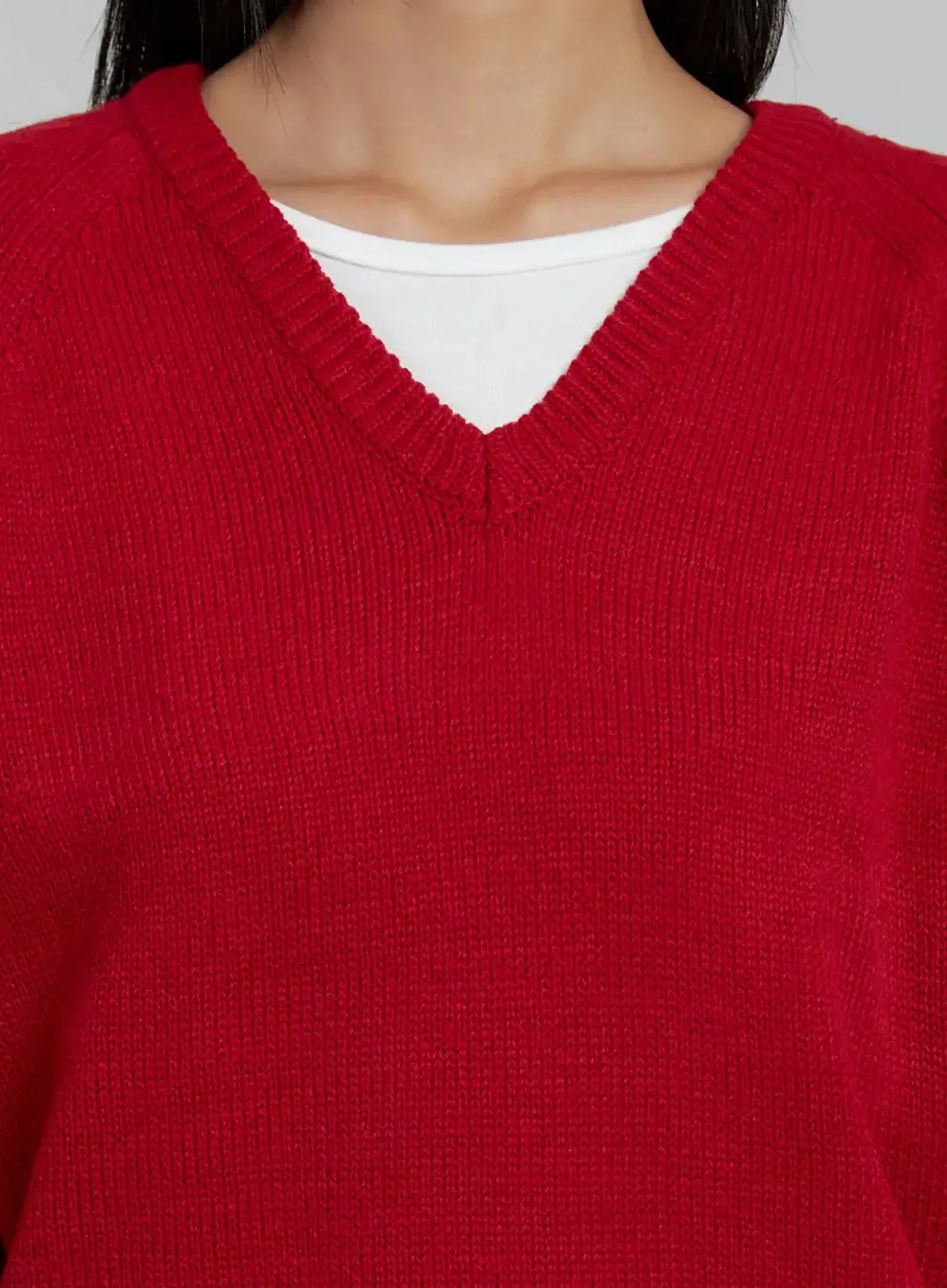 V-Neck Oversized Knit Sweater IM520 - Image 5