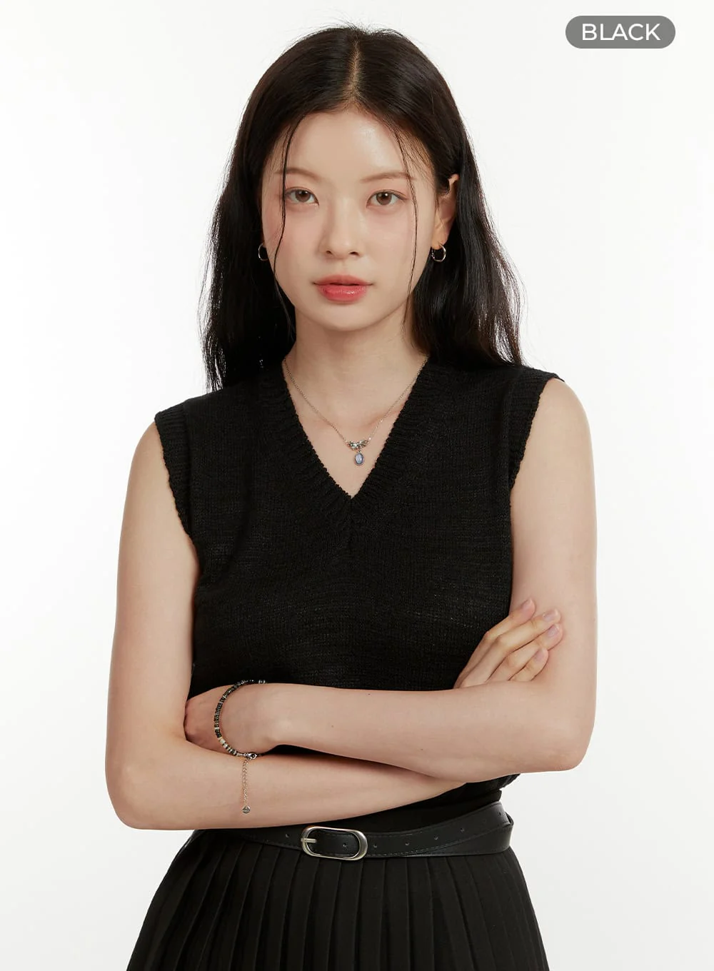 V-Neck Sleeveless Knit Top OU418 - Image 9