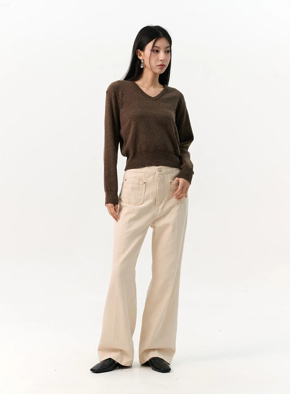 V-Neck Sweater IO320 - Image 3