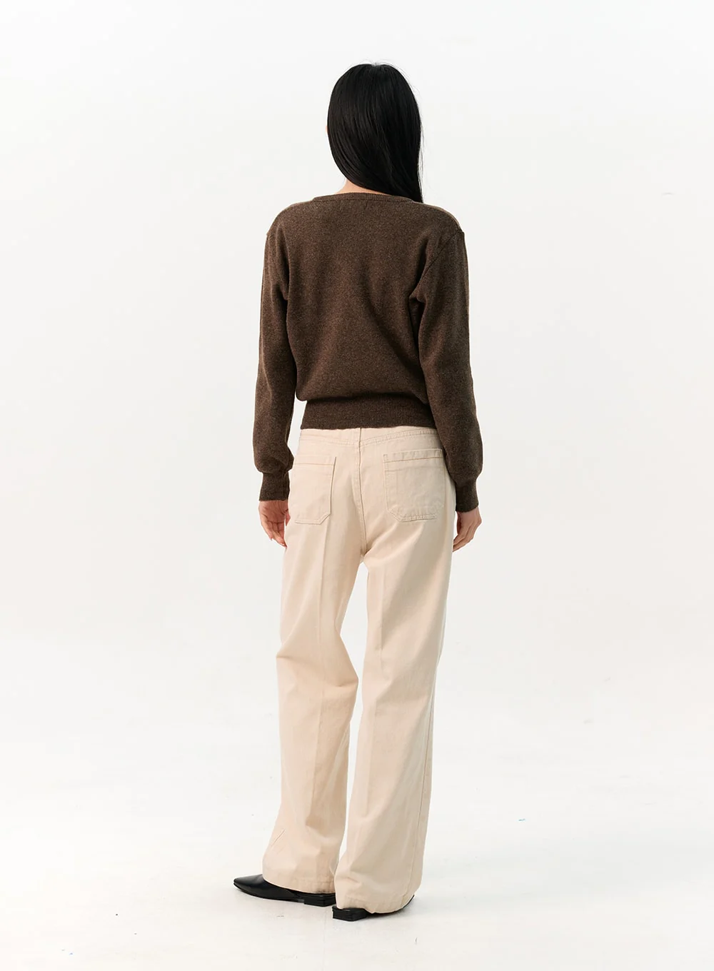 V-Neck Sweater IO320 - Image 9