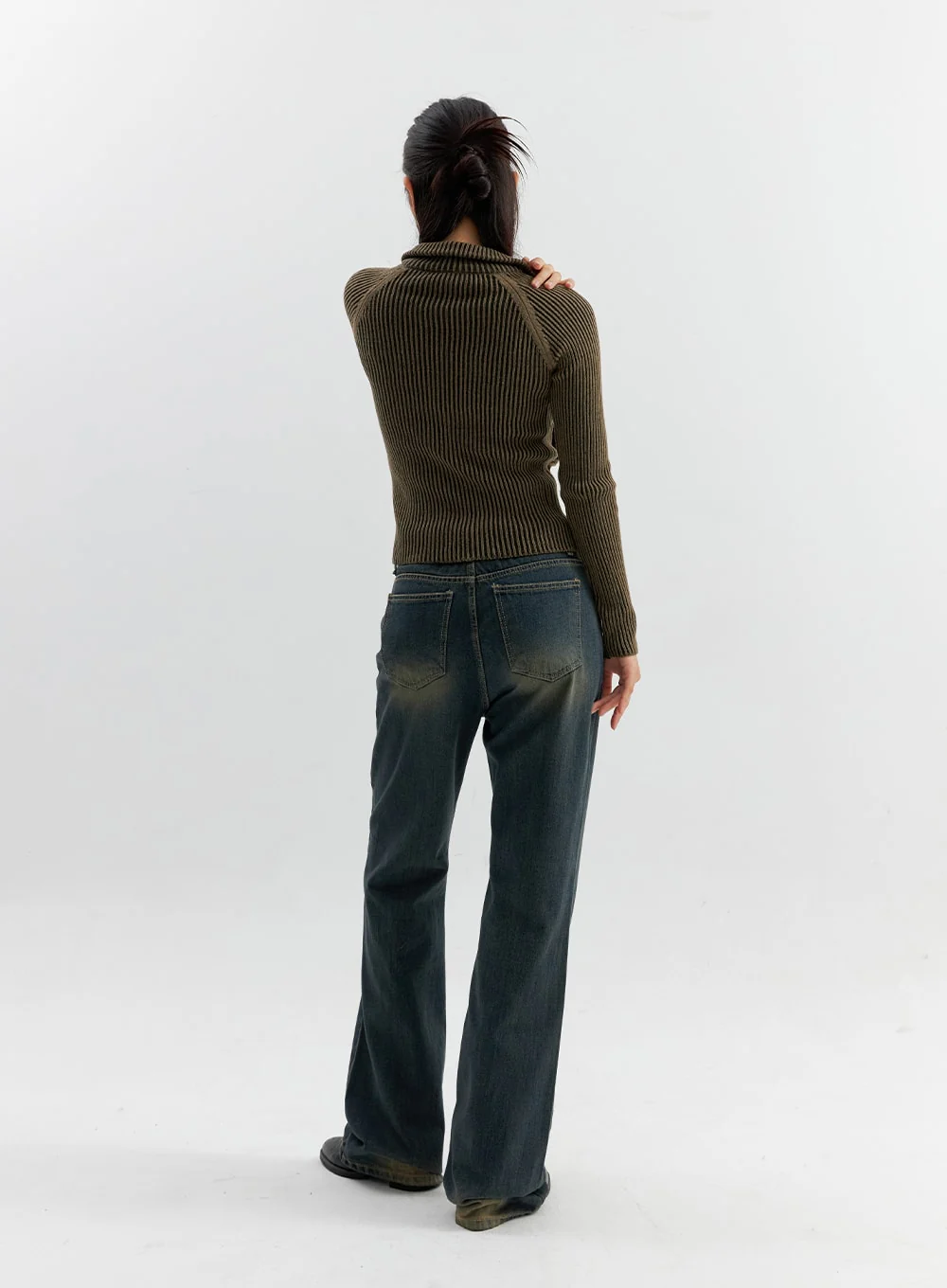 Vintage Wash Flare Jeans CO306 - Image 10
