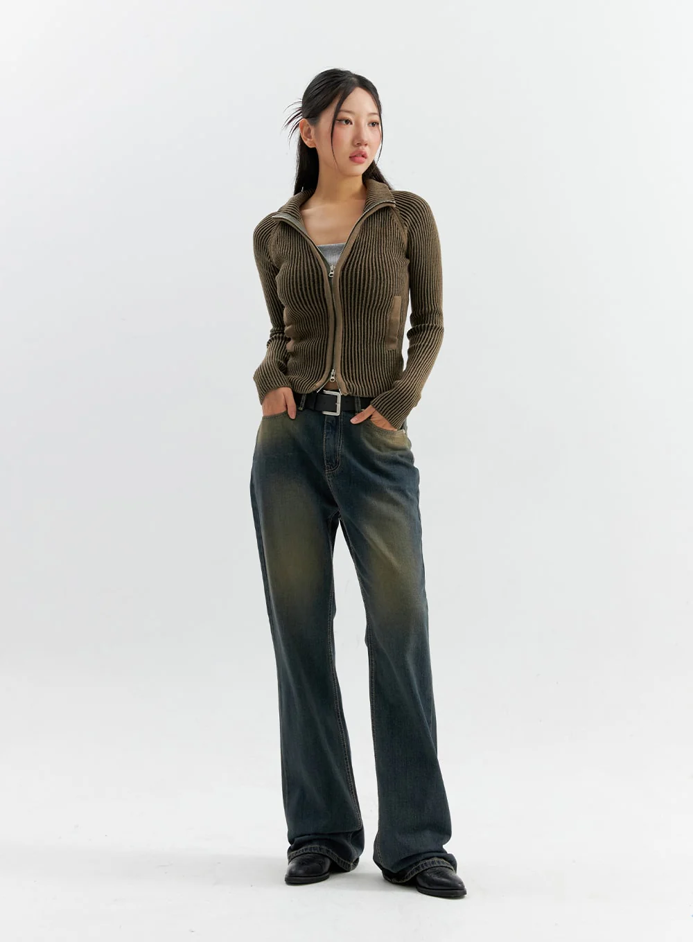 Vintage Wash Flare Jeans CO306 - Image 4
