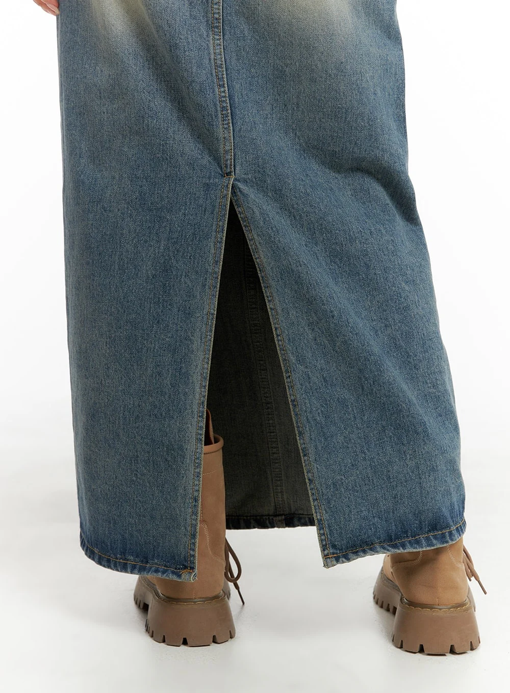 Vintage Washed Denim Maxi Skirt CA403 - Image 6