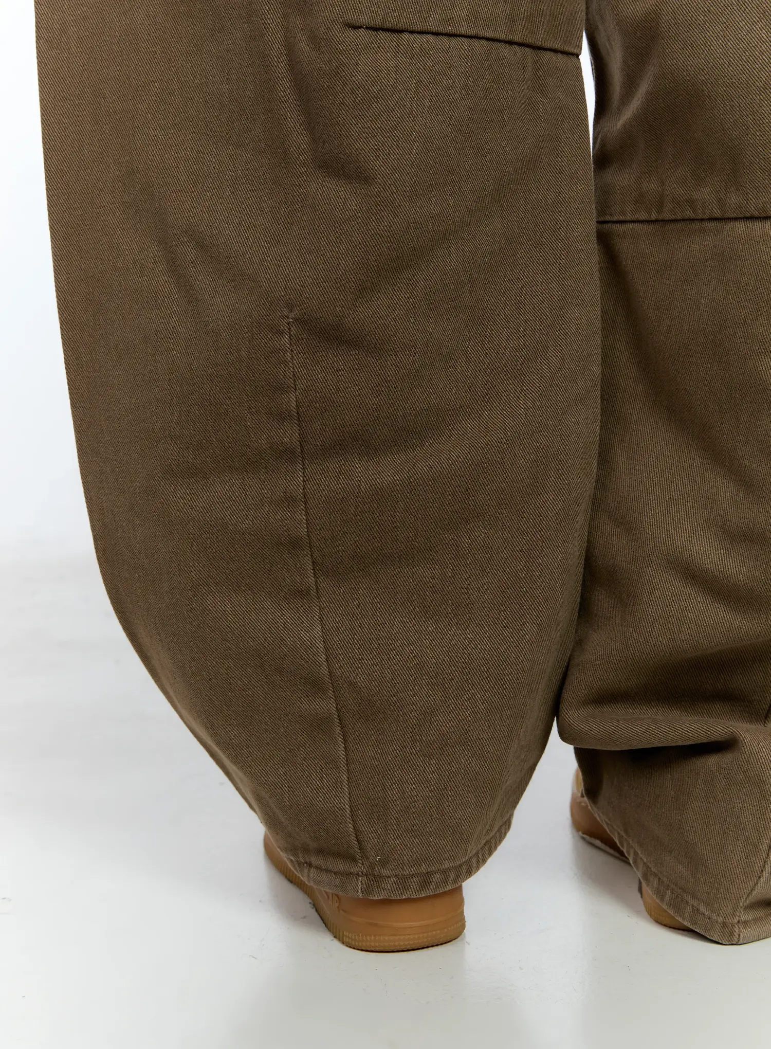 Vintage Wide-Leg Pants CG501 - Image 11