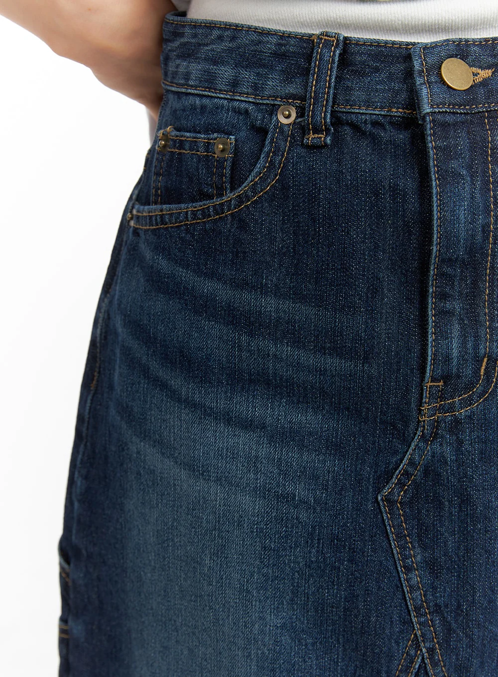 Washed Denim Midi Skirt CA404 - Image 3