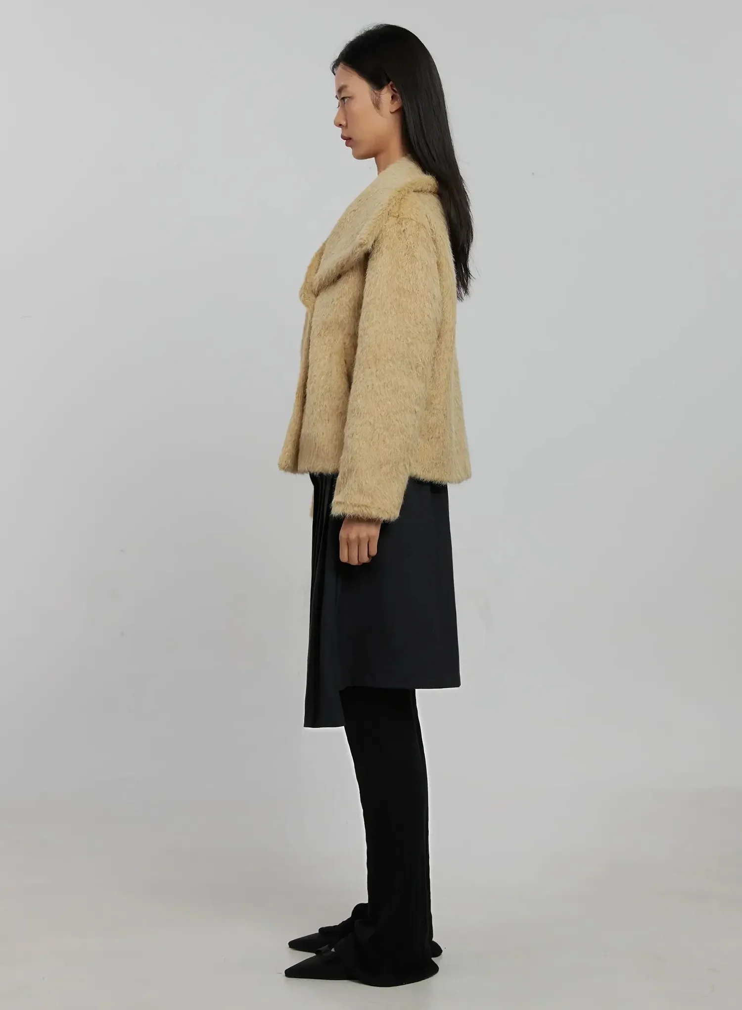 Wide Collar Faux Fur Coat IJ509 - Image 10