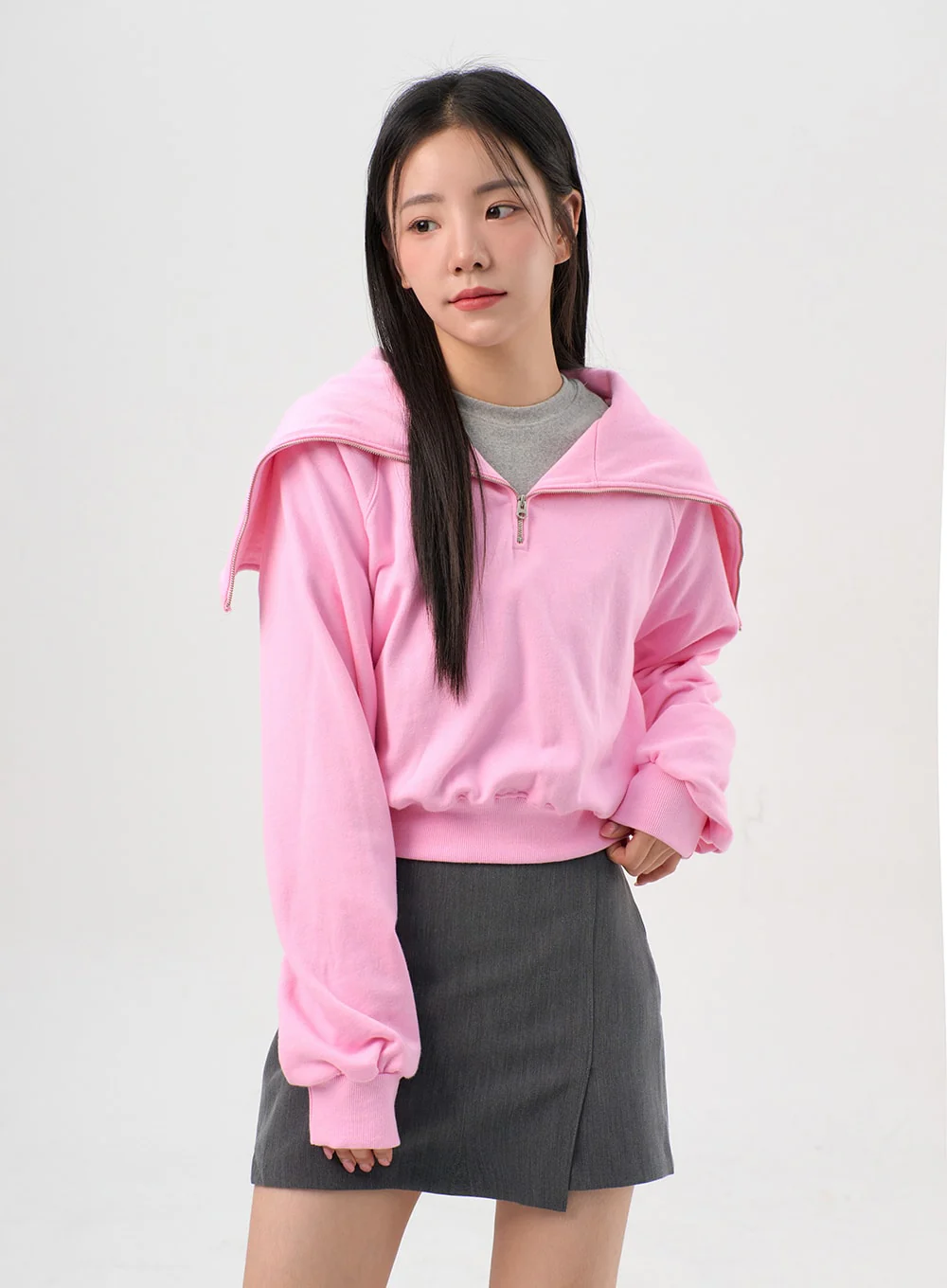 Wide Collar Half-Zip Sweatshirt OS302 - Image 7