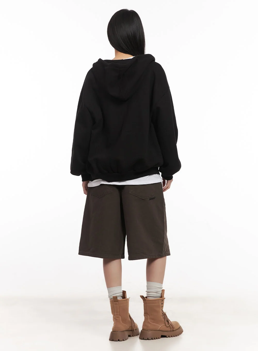 Wide-Fit Cotton Bermuda Shorts CM517 - Image 10