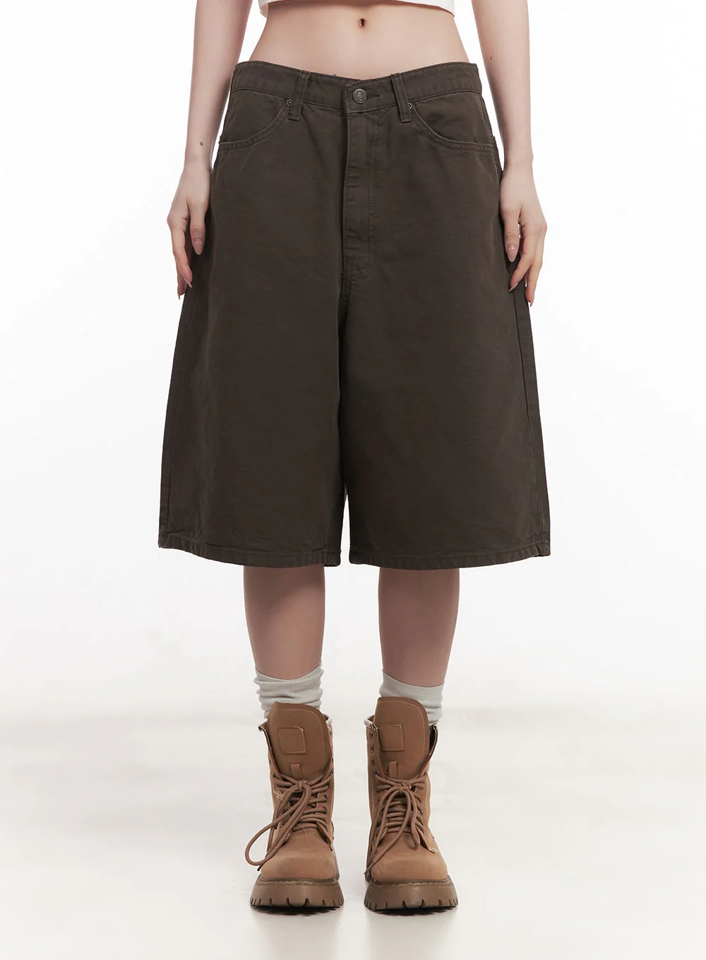 Wide-Fit Cotton Bermuda Shorts CM517 - Image 13