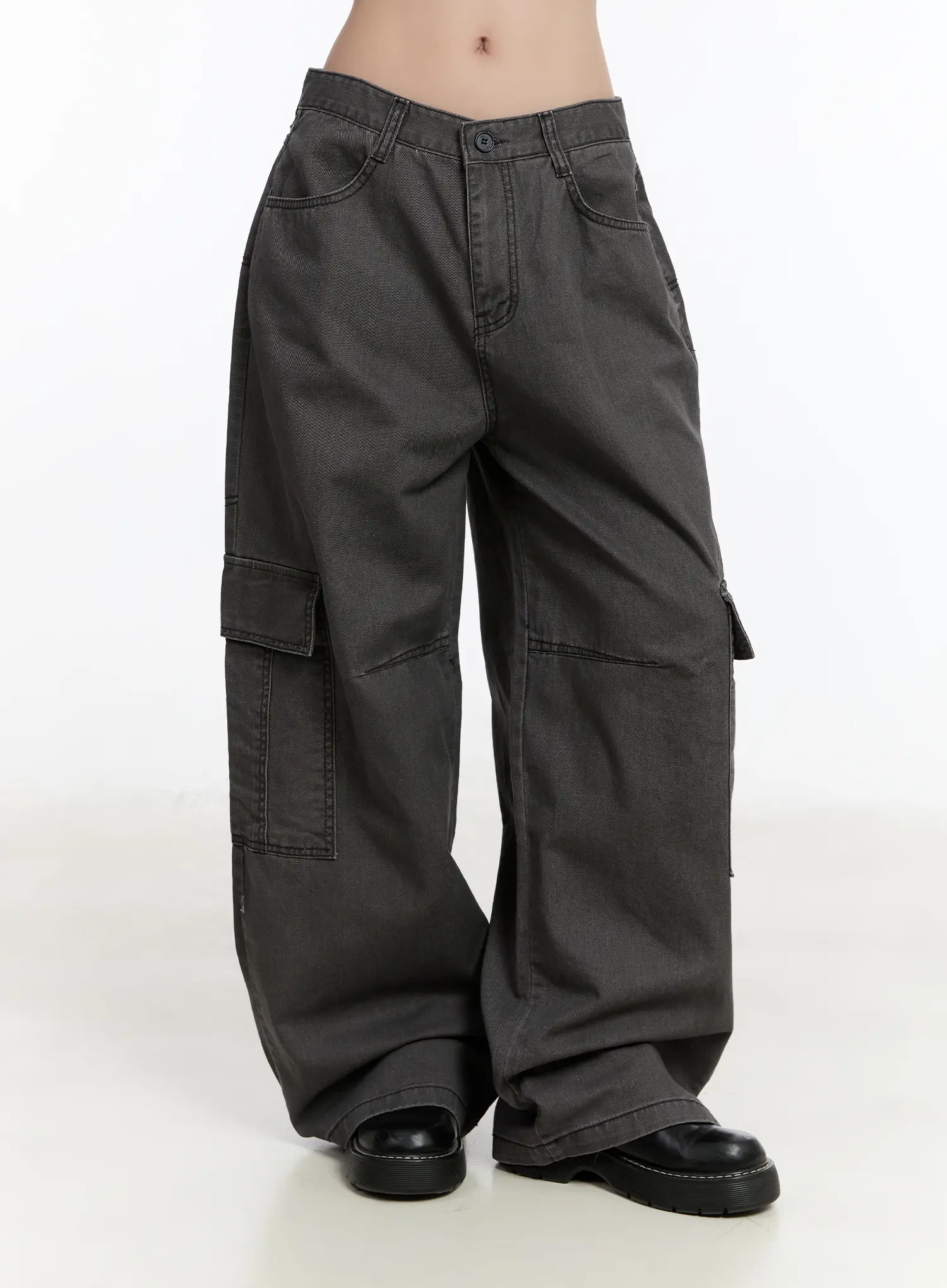 Wide Leg Cargo Pants CM511 - Image 9