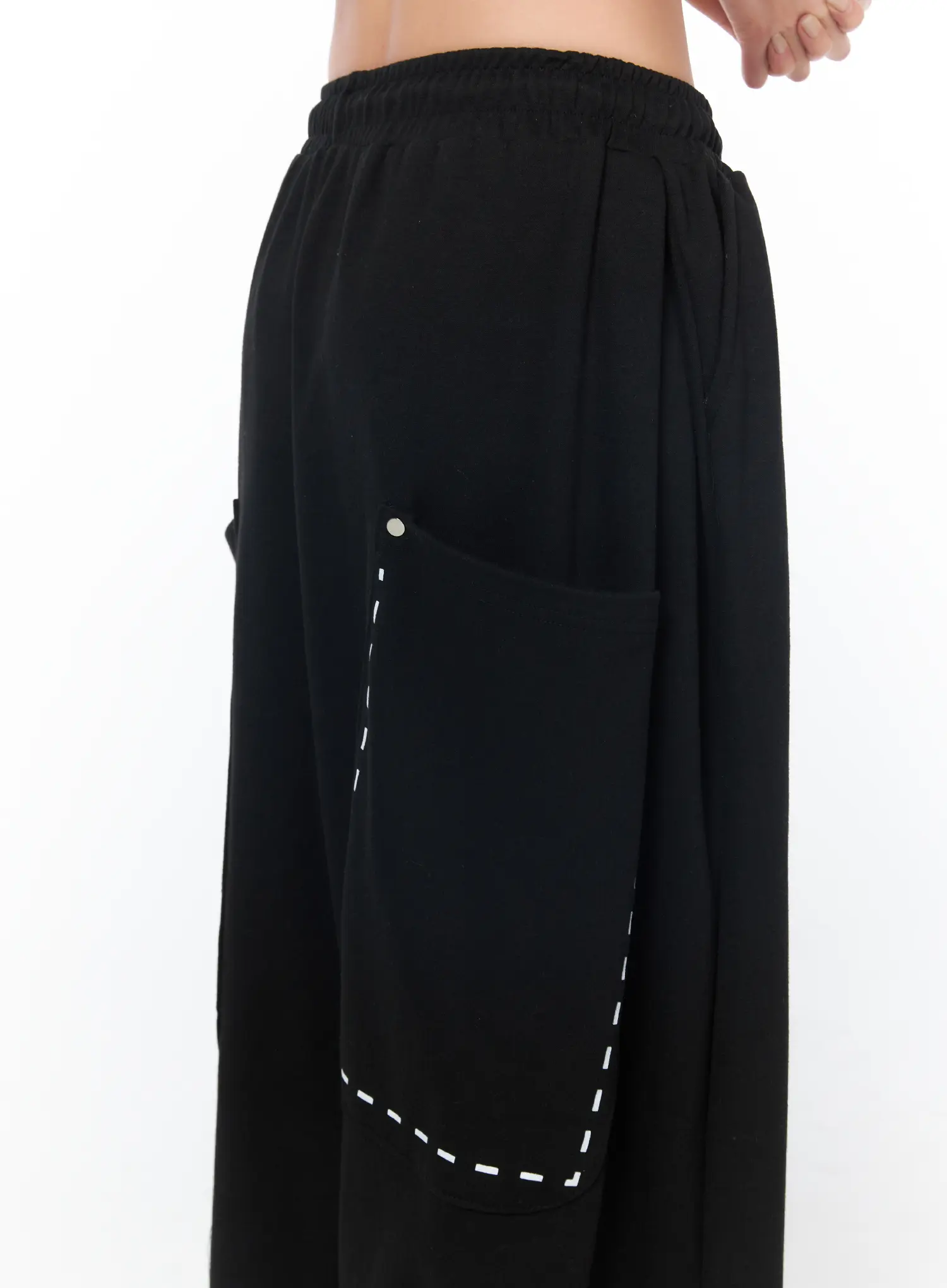 Wide Leg Graphic Sweatpants CY512 - Image 10