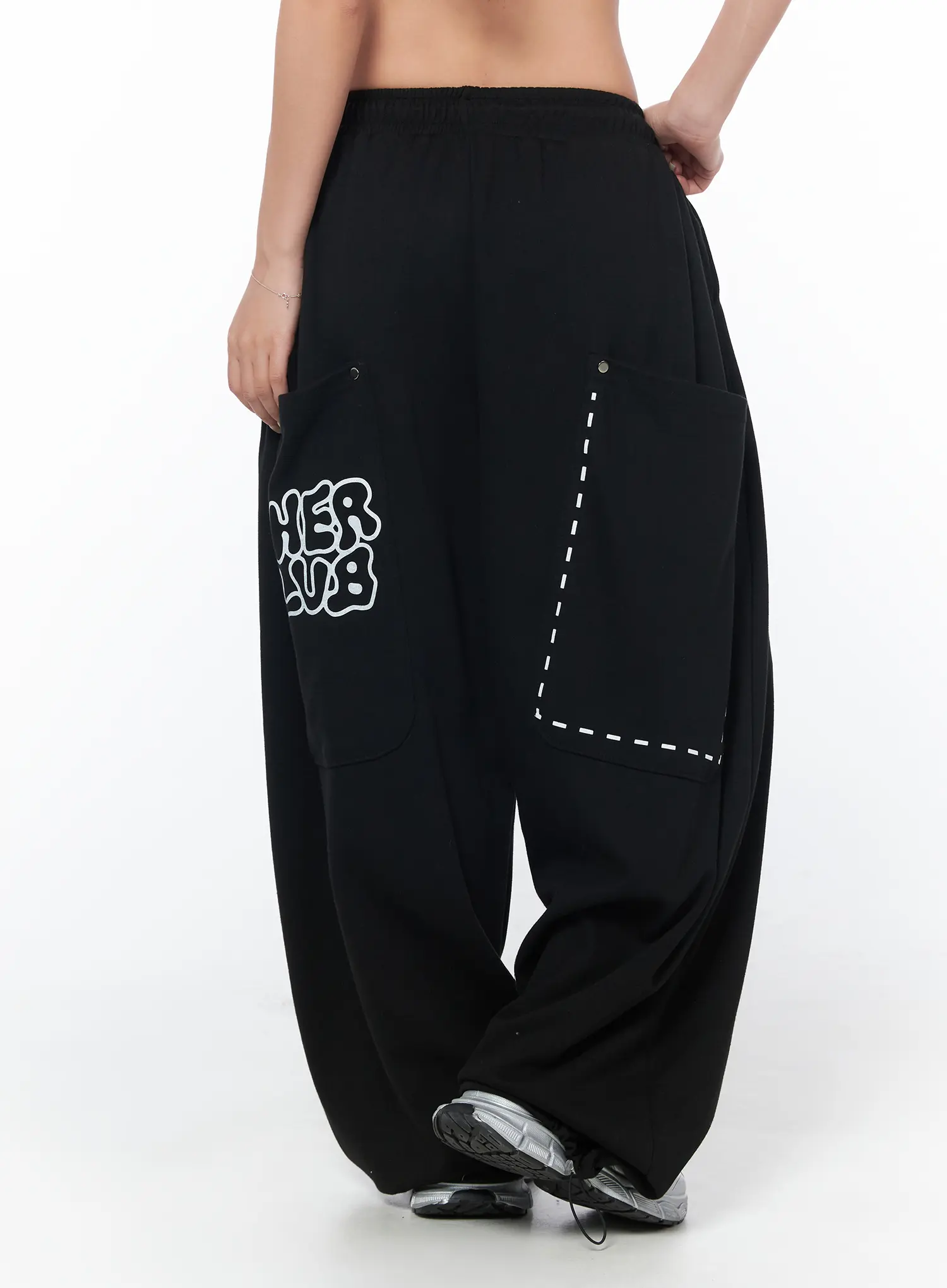 Wide Leg Graphic Sweatpants CY512 - Image 5
