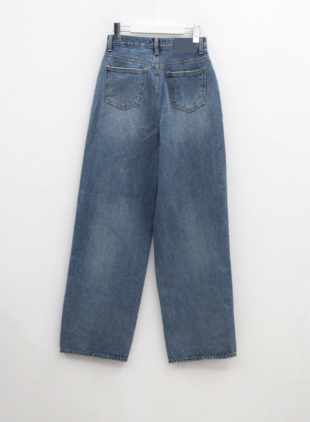 Wide Leg Mid-Wash Jeans CM331 - Image 15