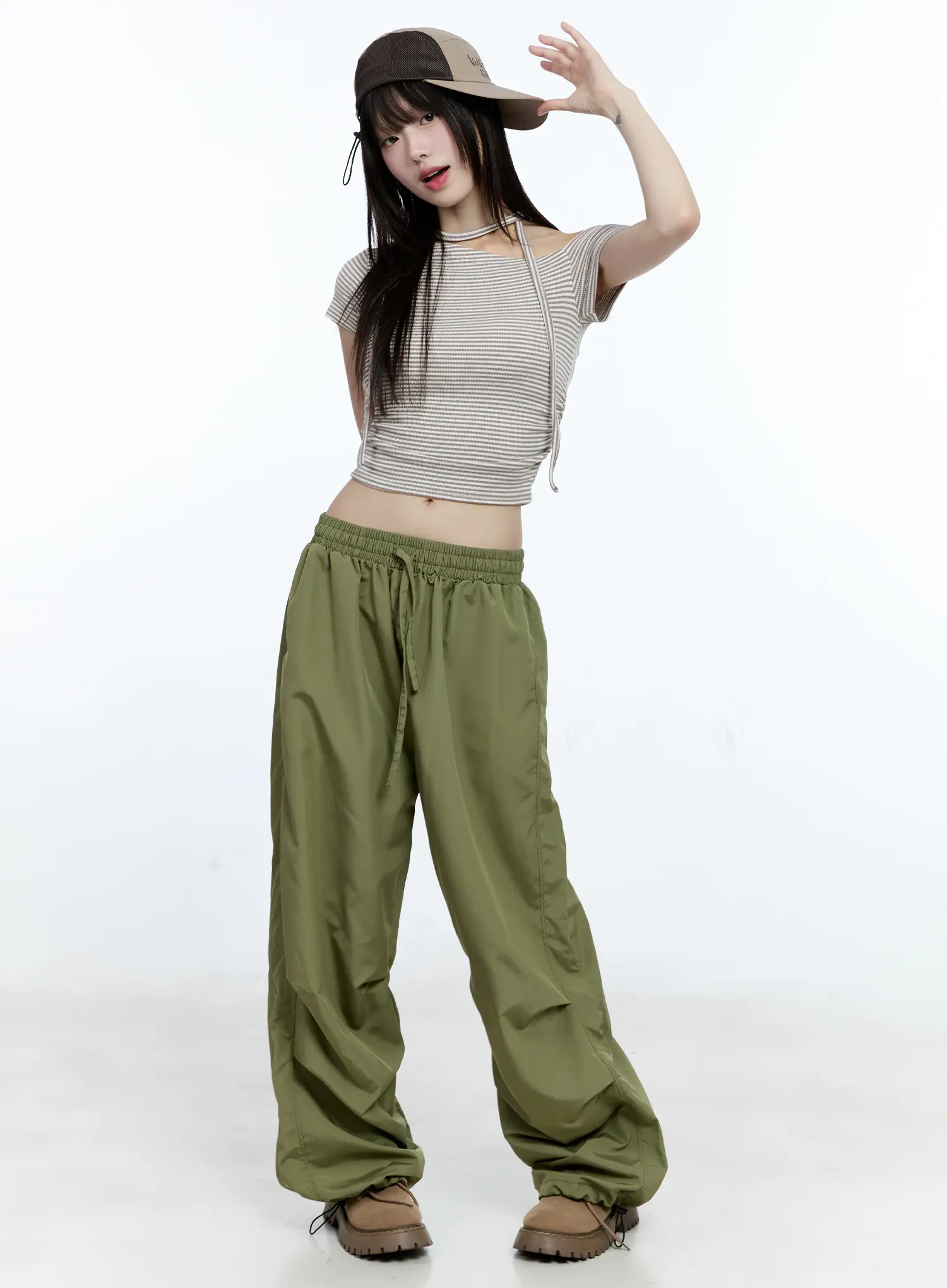 Wide-Leg Nylon Pintuck Pants CG507