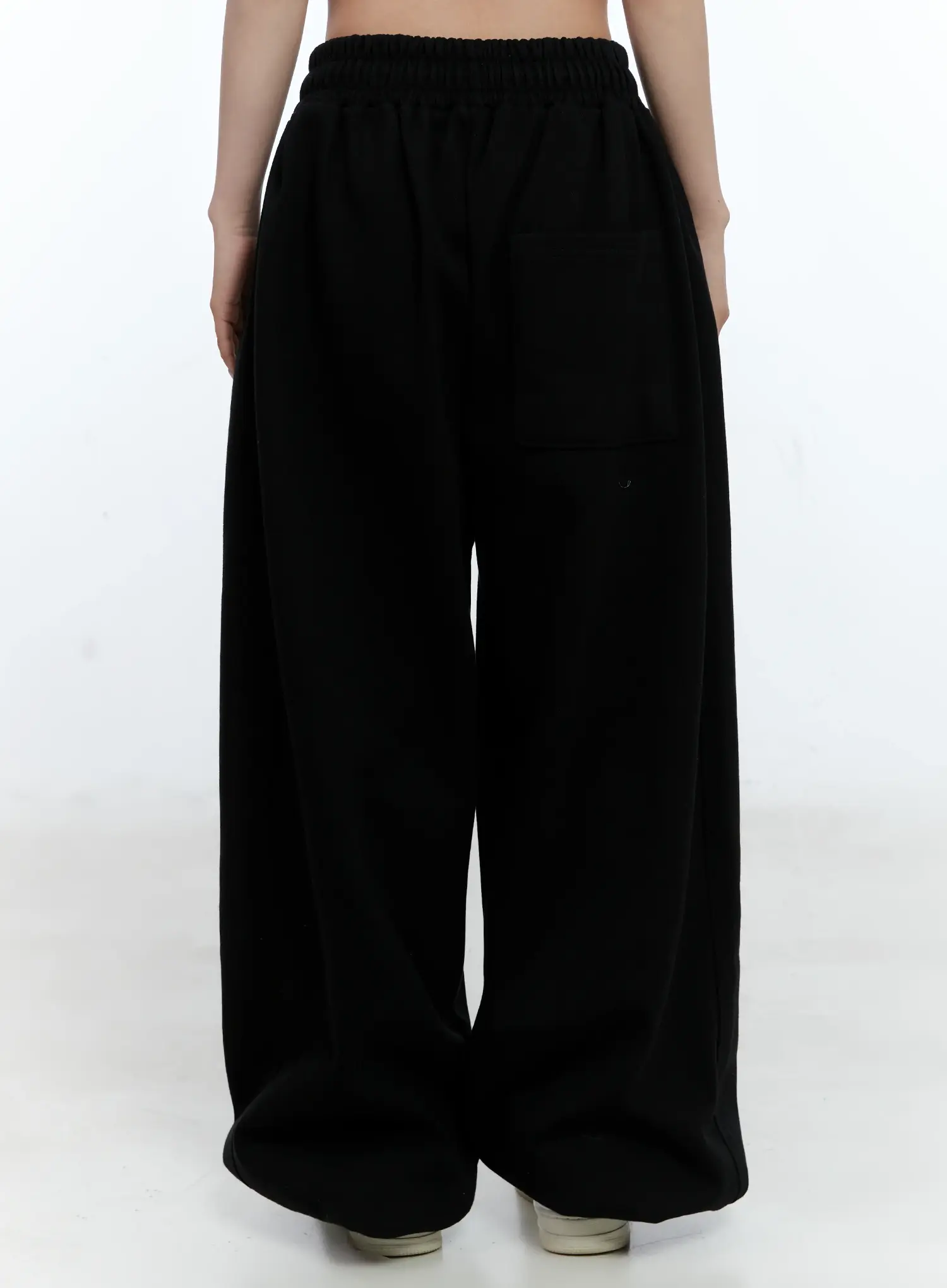 Wide-Leg Relaxed-Fit Track Pants CL530 - Image 7