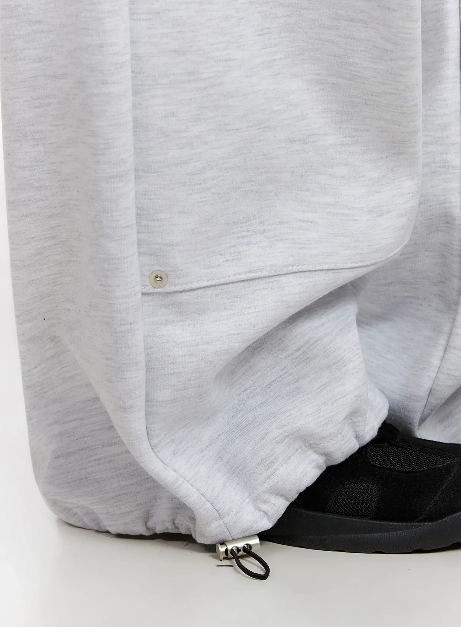Wide-Leg Stud Accent Sweatpants IG508 - Image 10