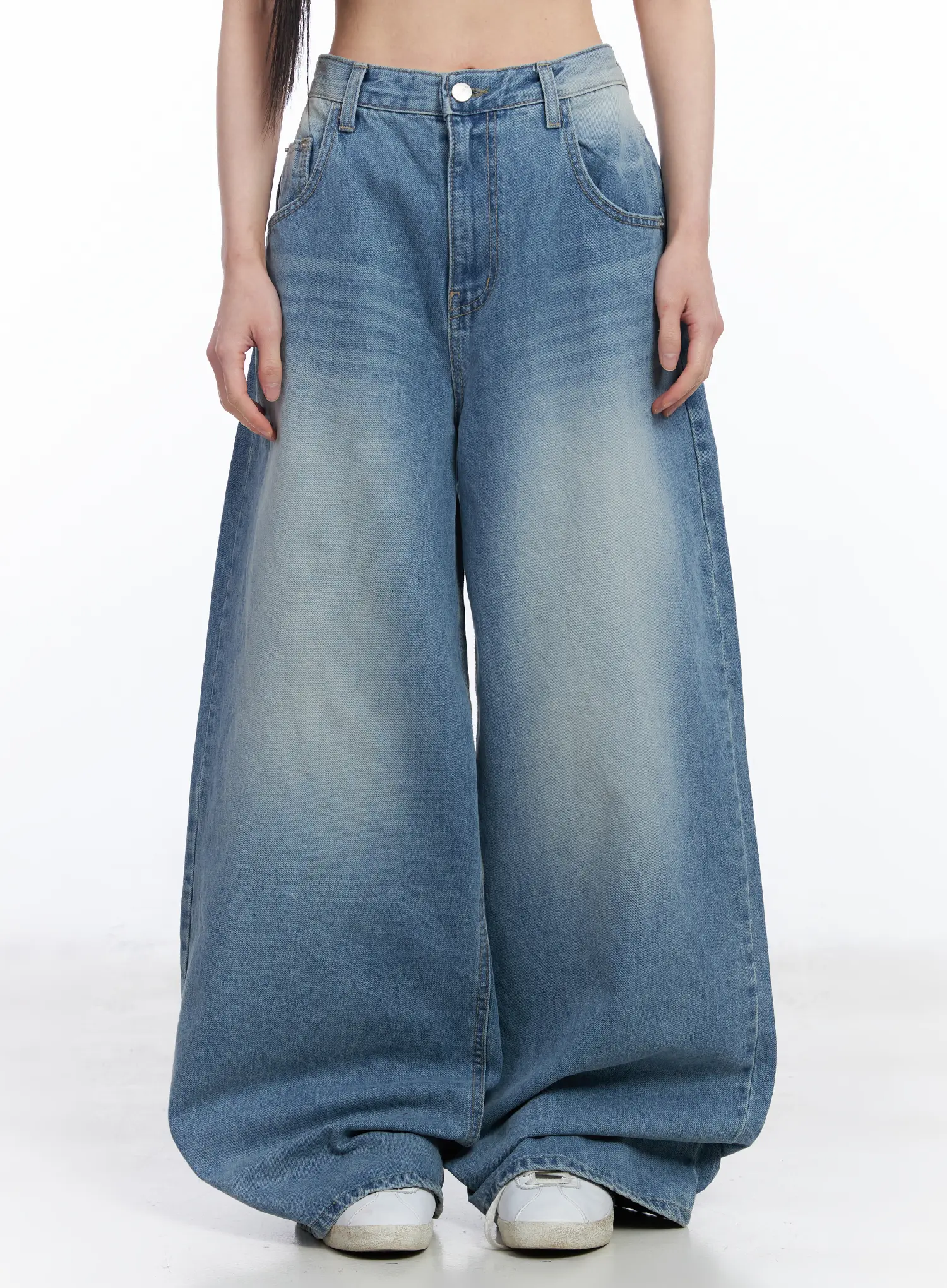 Yoon Washed Baggy Jeans CF518